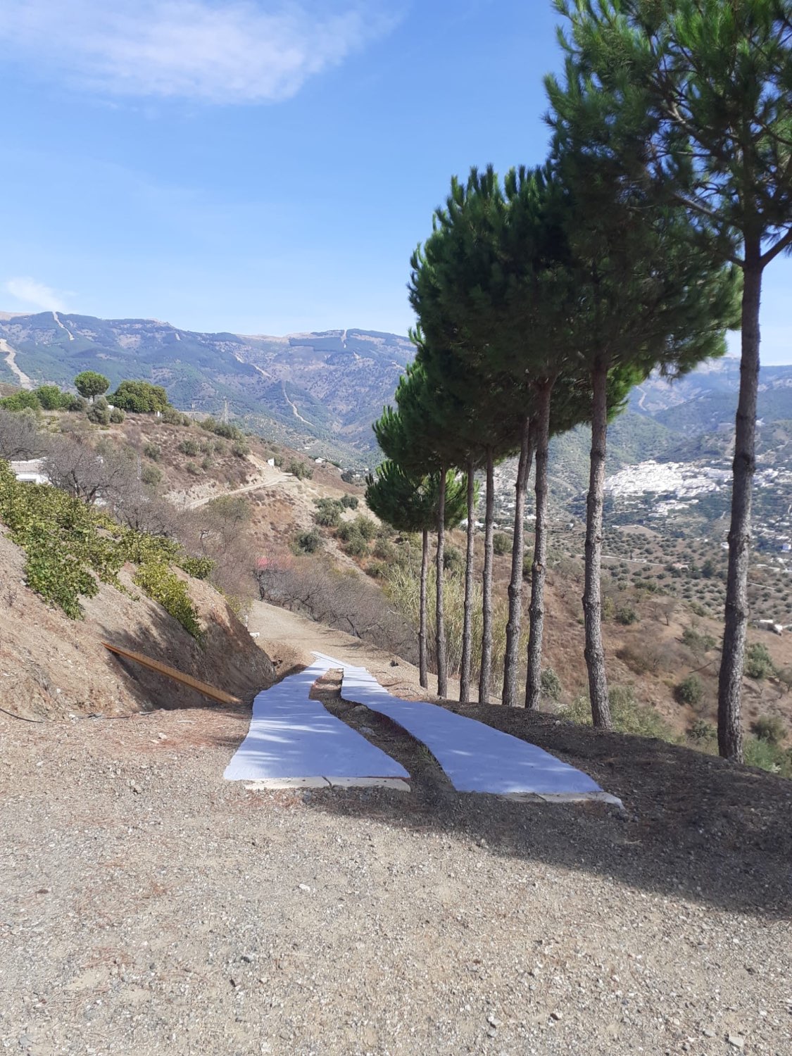 IMPRESIONANTE CASA DE CAMPO EN ARCHEZ