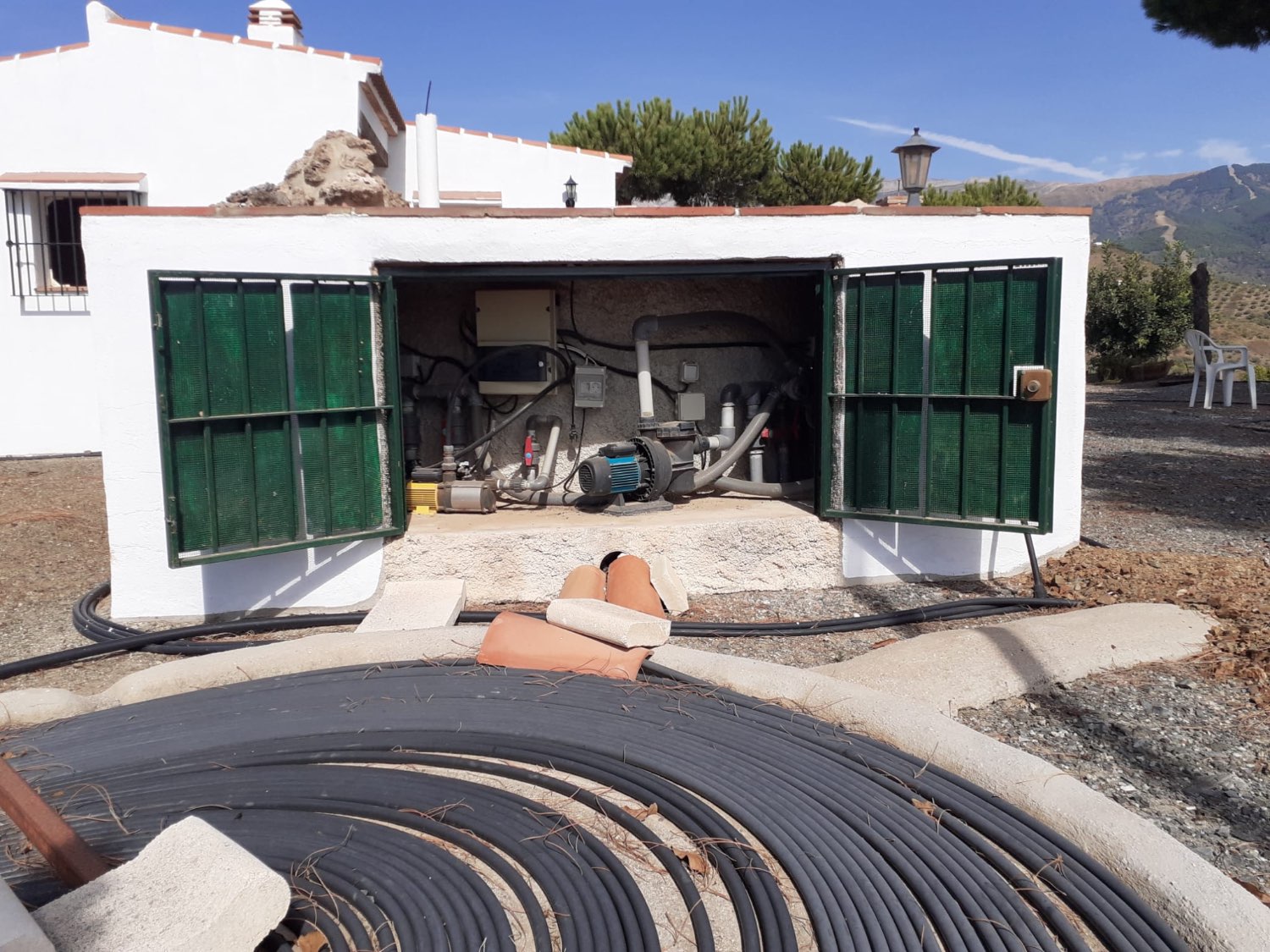 IMPRESIONANTE CASA DE CAMPO EN ARCHEZ