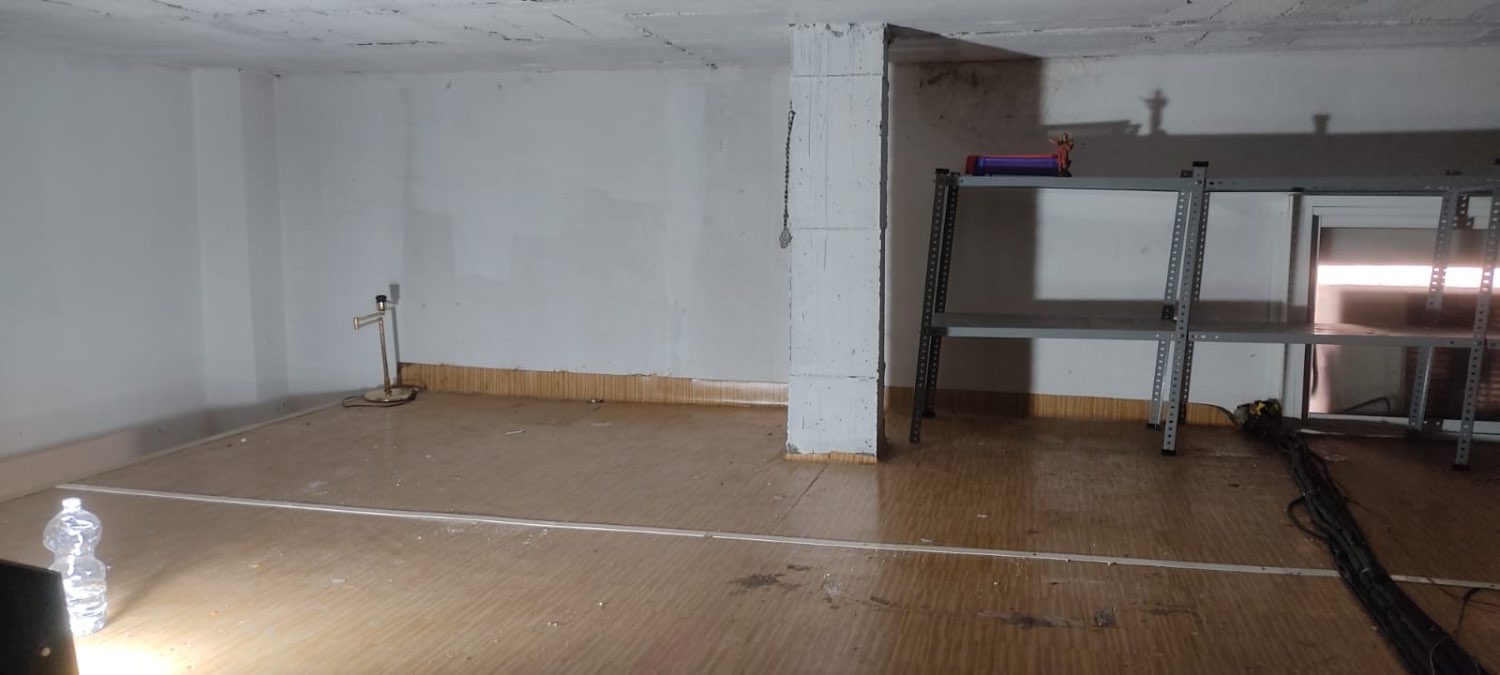 OPORTUNIDAD LOCAL EN TORRE DEL MAR