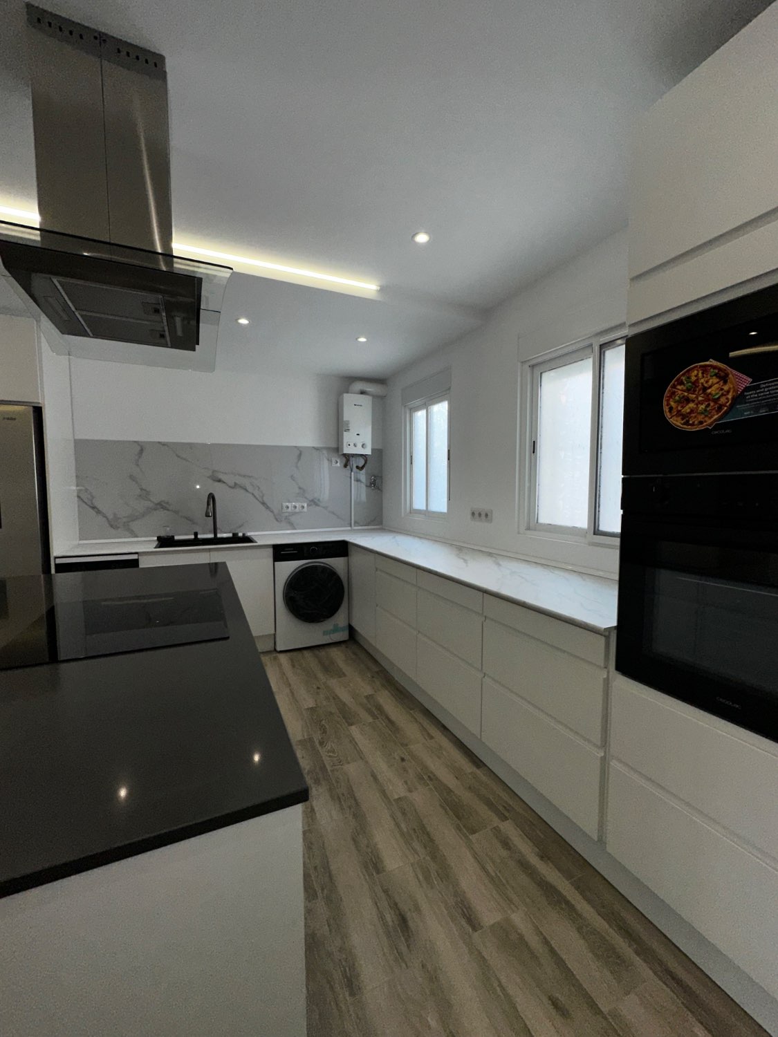 EXCLUSIVA VIVIENDA COMPLETAMENTE REFORMADA EN VELEZ MALAGA