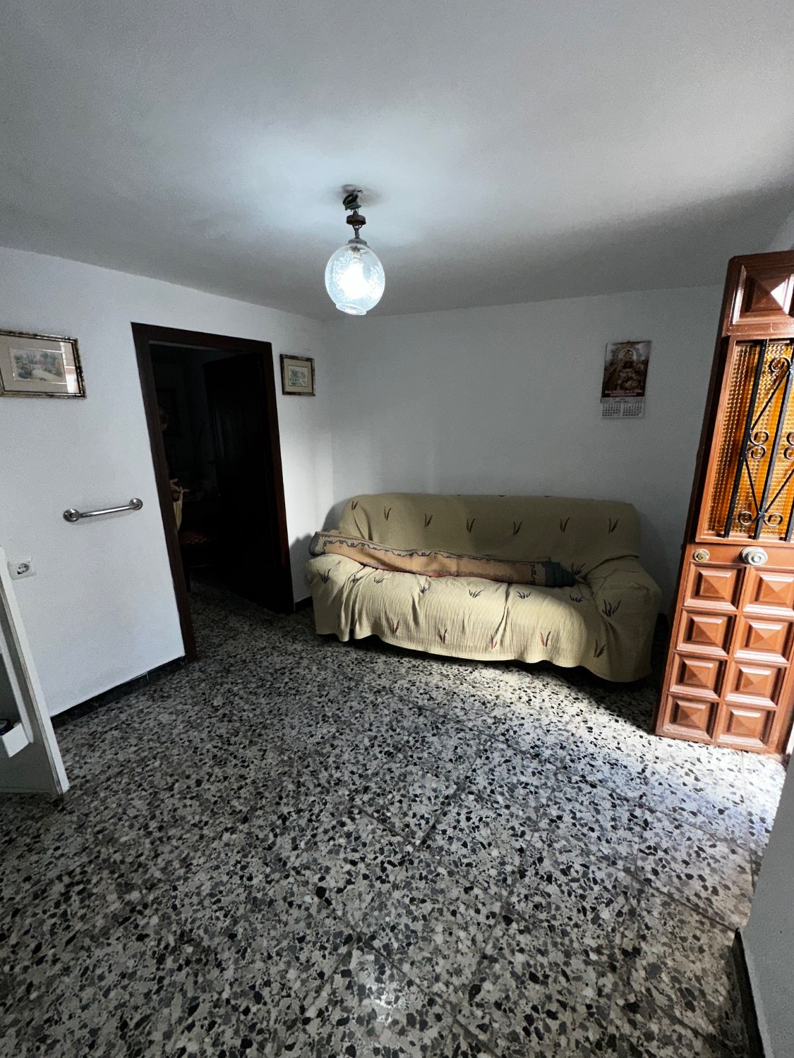 OPORTUNIDAD CASA 3 PLANTAS EN CANILLAS DE ACEITUNO