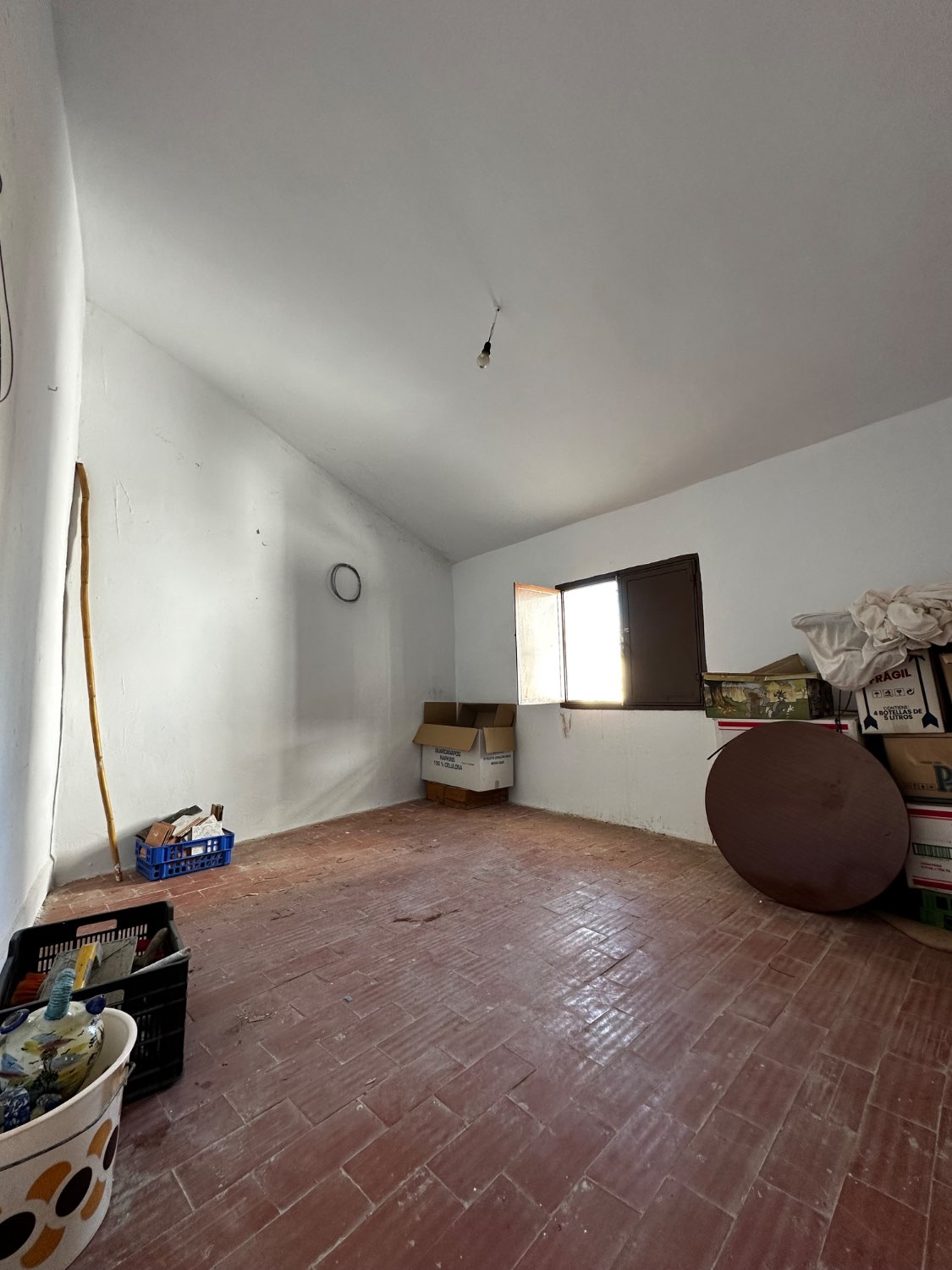 OPORTUNIDAD CASA 3 PLANTAS EN CANILLAS DE ACEITUNO