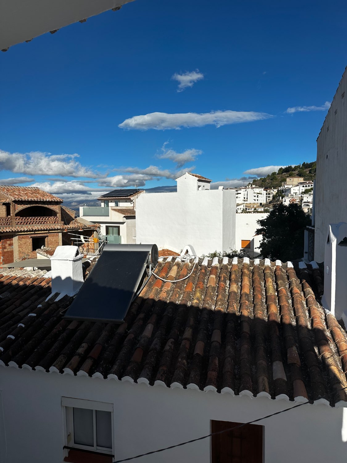 OPORTUNIDAD CASA 3 PLANTAS EN CANILLAS DE ACEITUNO