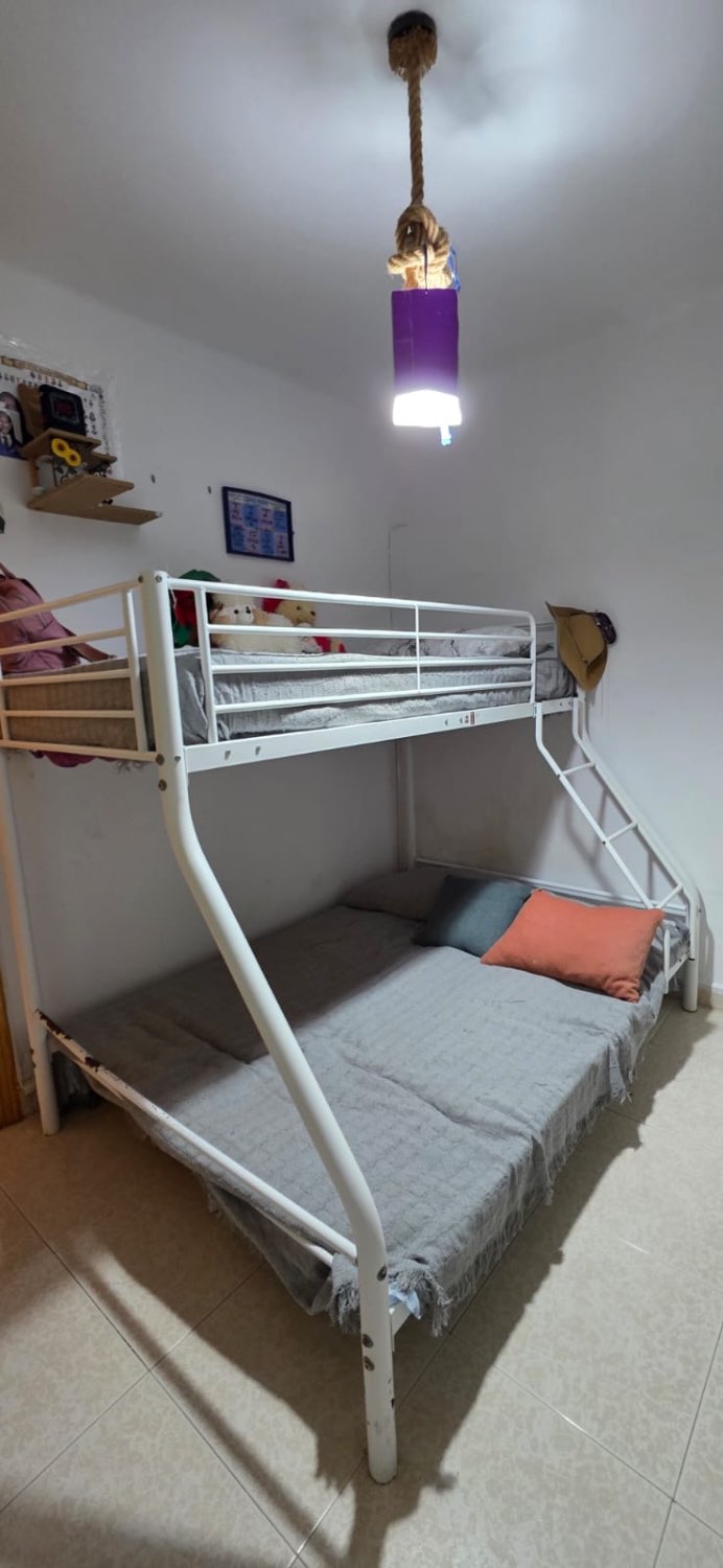 OPORTUNIDAD VENTA CASA VELEZ MALAGA