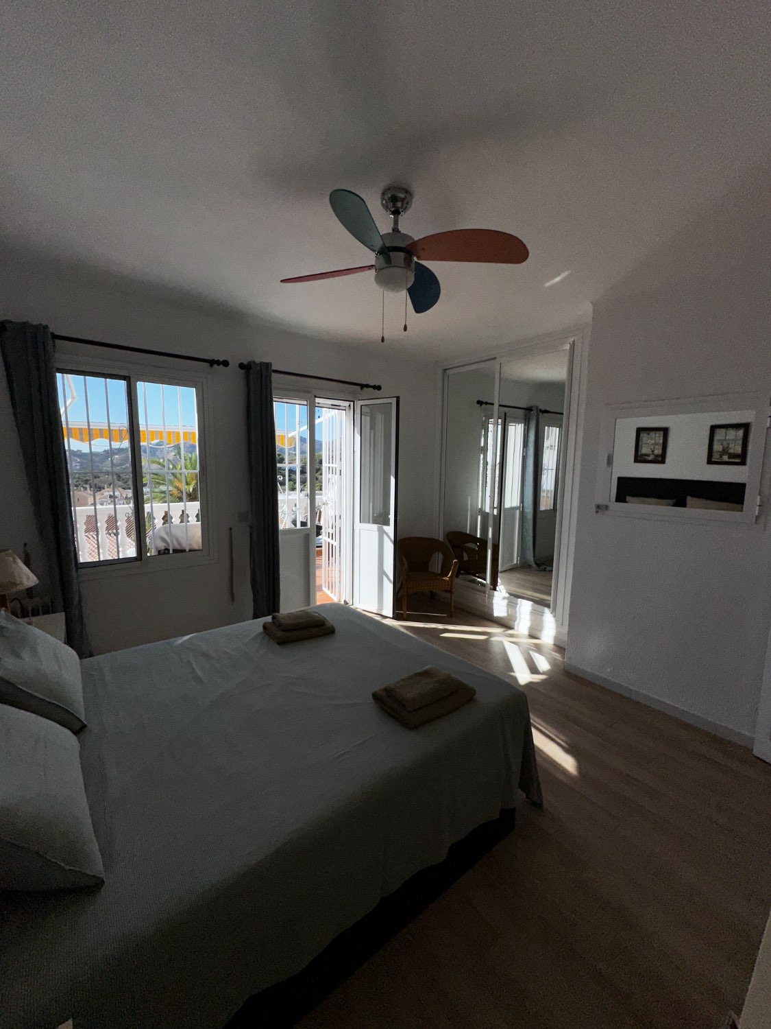 OPORTUNIDAD CASA EN NERJA CON GARAJE