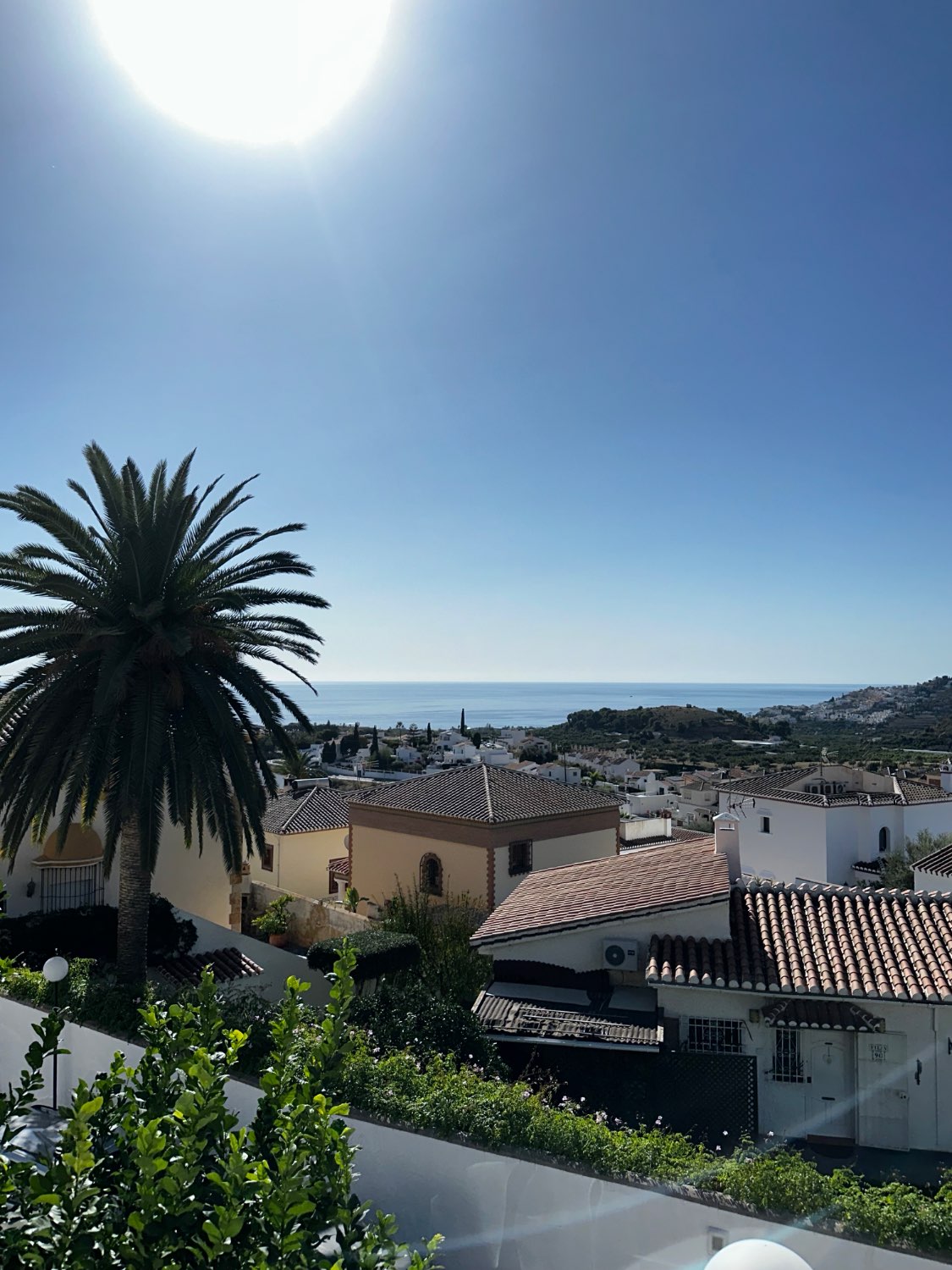 OPORTUNIDAD CASA EN NERJA CON GARAJE