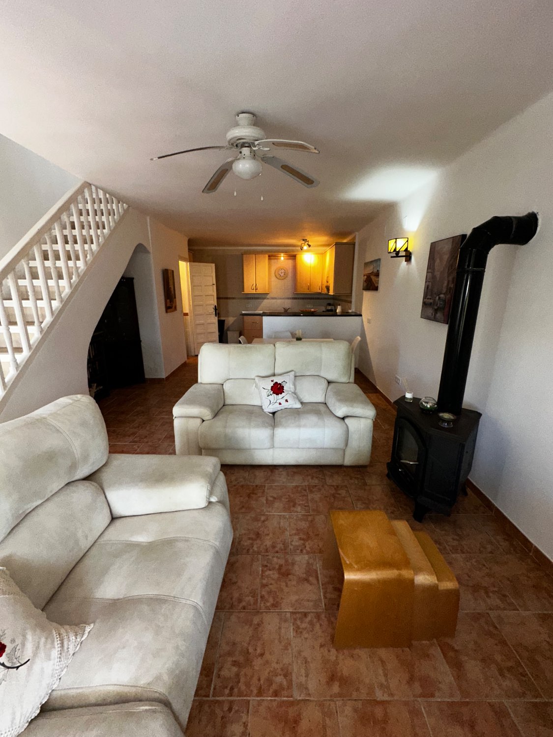 OPORTUNIDAD CASA EN NERJA CON GARAJE