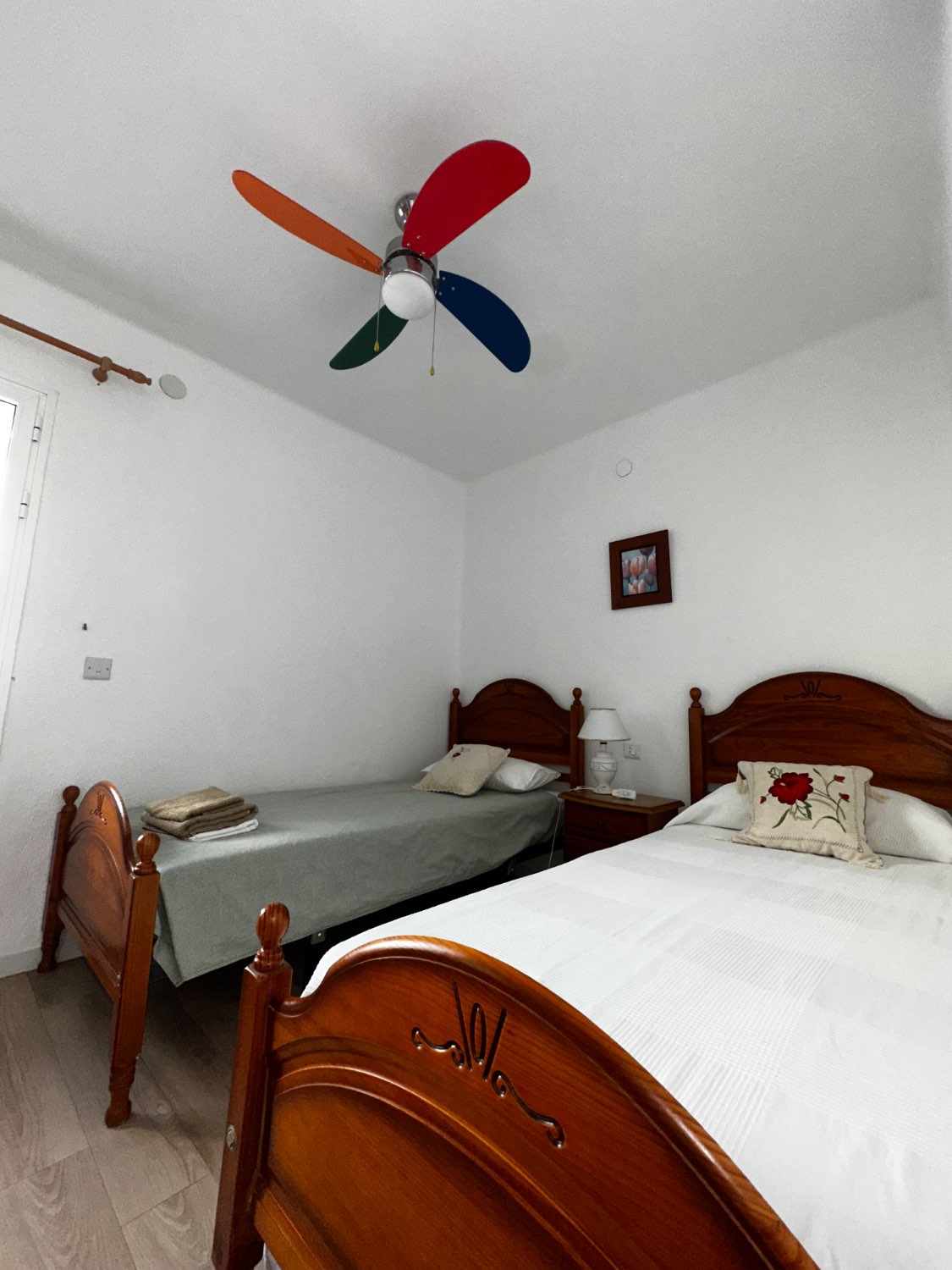 OPORTUNIDAD CASA EN NERJA CON GARAJE