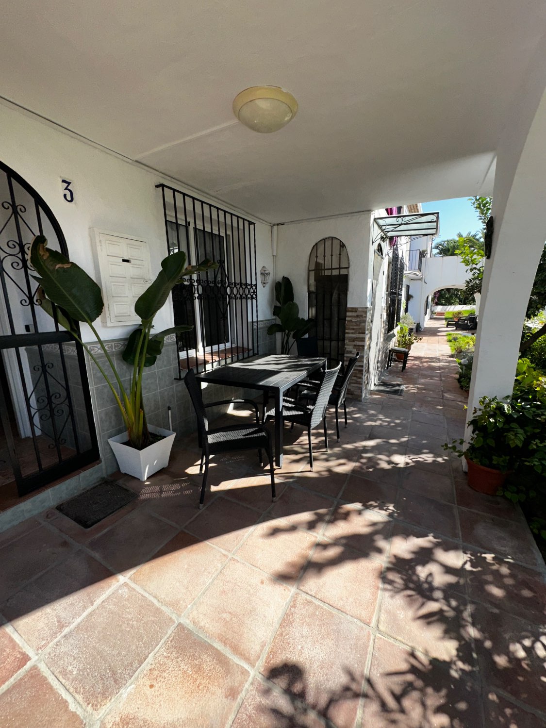 OPORTUNIDAD CASA EN NERJA CON GARAJE