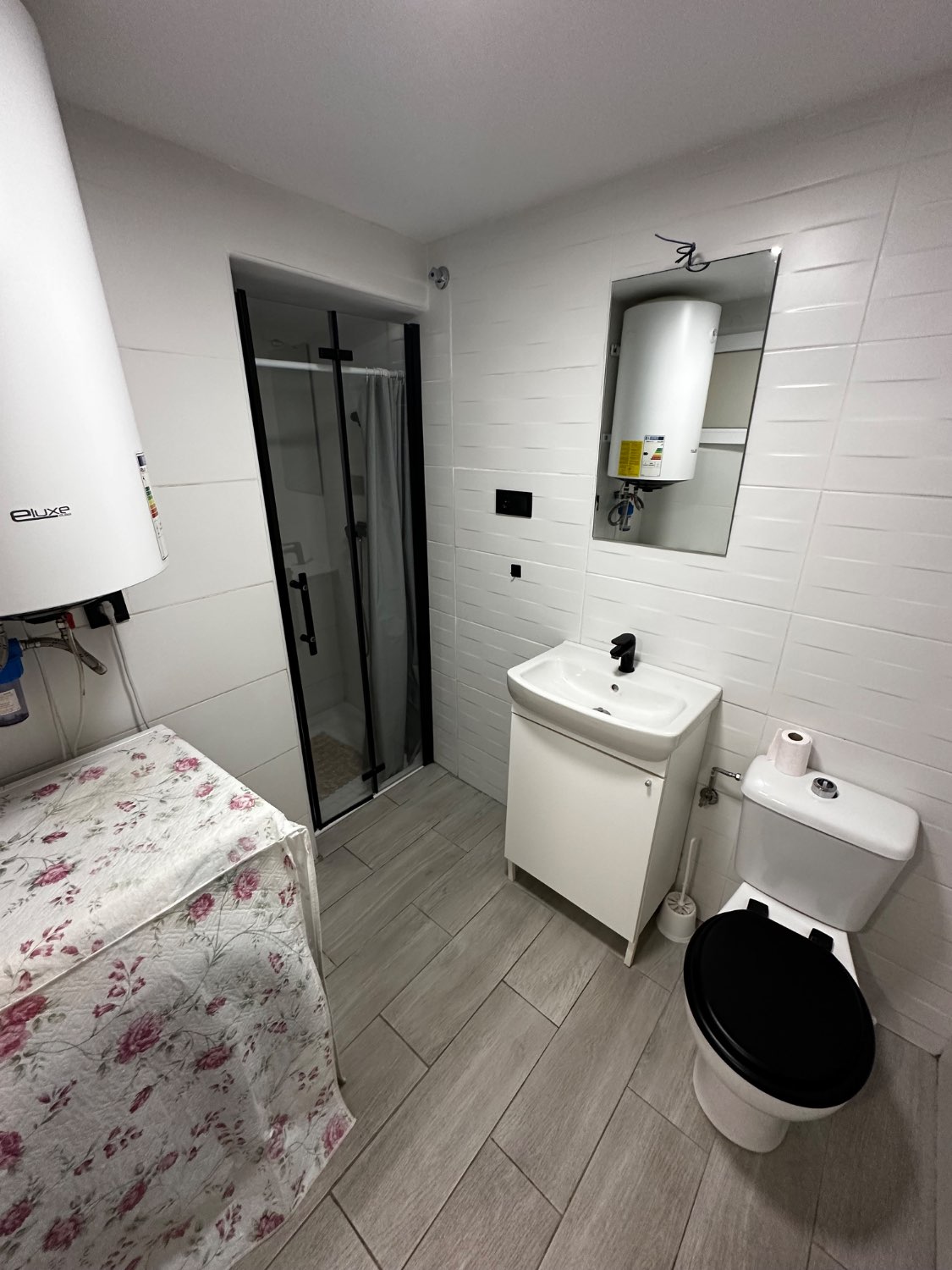 CASA REFORMADA ALQUILER LARGA TEMPORADA EN VELEZ MALAGA