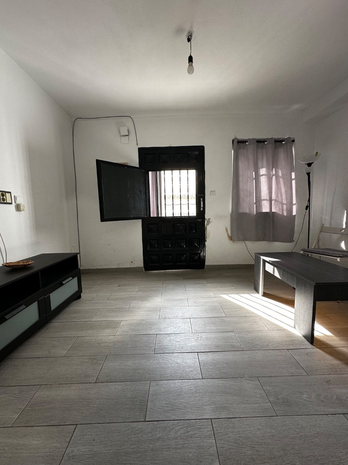 CASA REFORMADA ALQUILER LARGA TEMPORADA EN VELEZ MALAGA