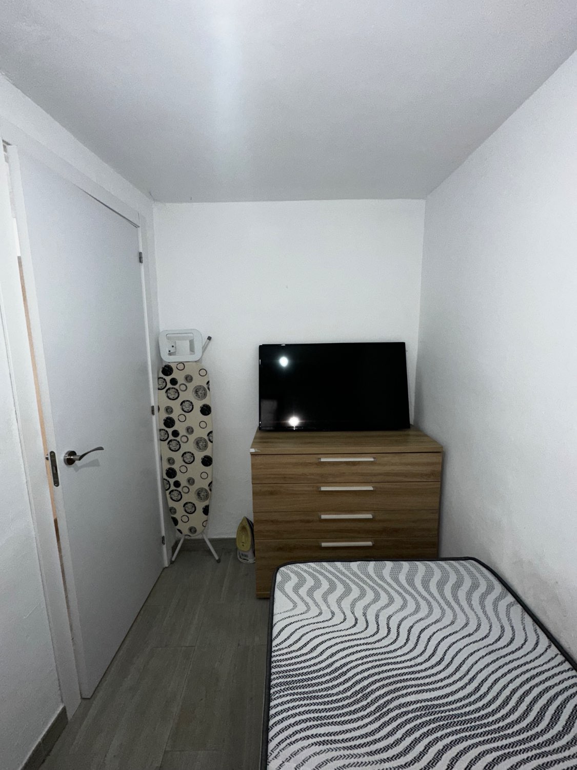 CASA REFORMADA ALQUILER LARGA TEMPORADA EN VELEZ MALAGA