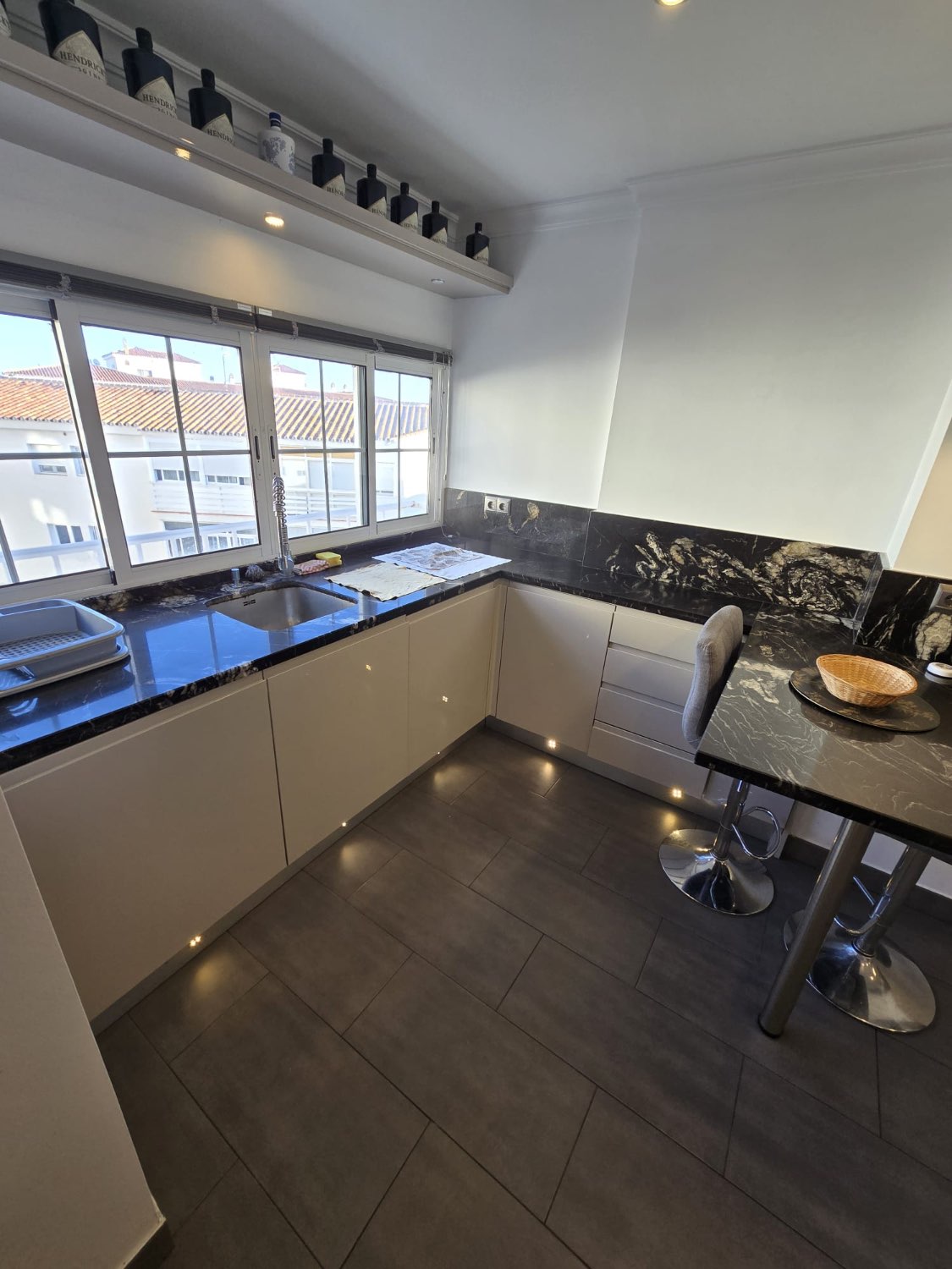 PISO CENTRO DE NERJA EXCLUSIVA