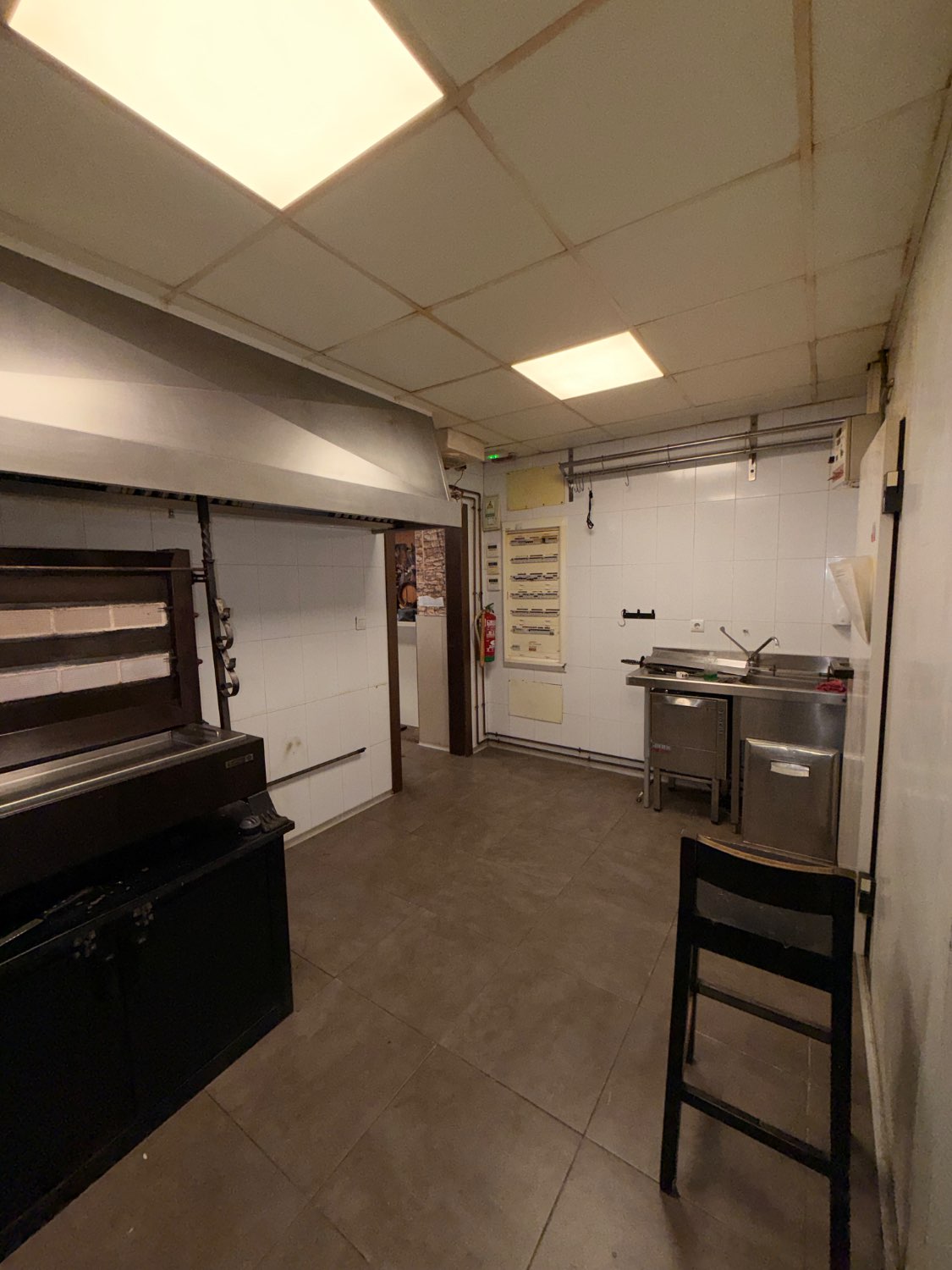 VENTA DE LOCAL EN TORRE DEL MAR