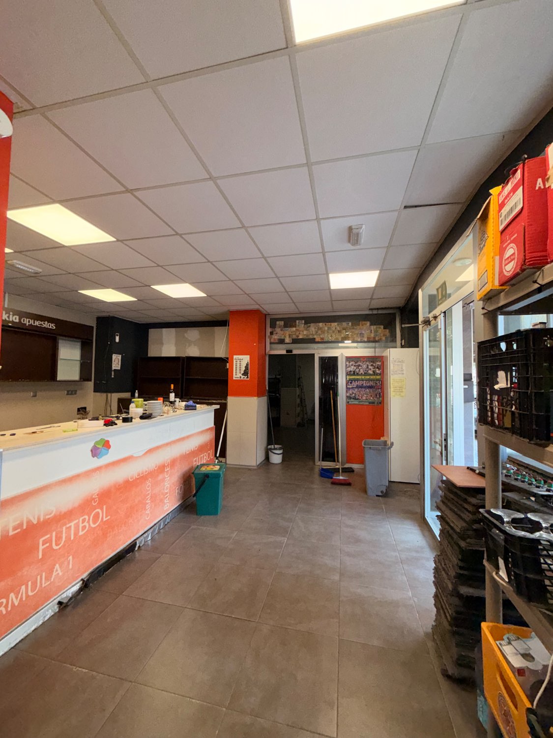 VENTA DE LOCAL EN TORRE DEL MAR