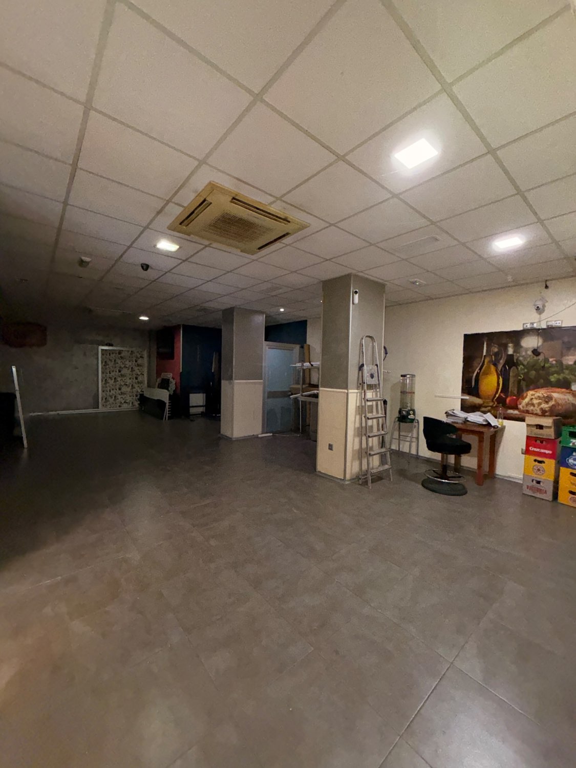 VENTA DE LOCAL EN TORRE DEL MAR