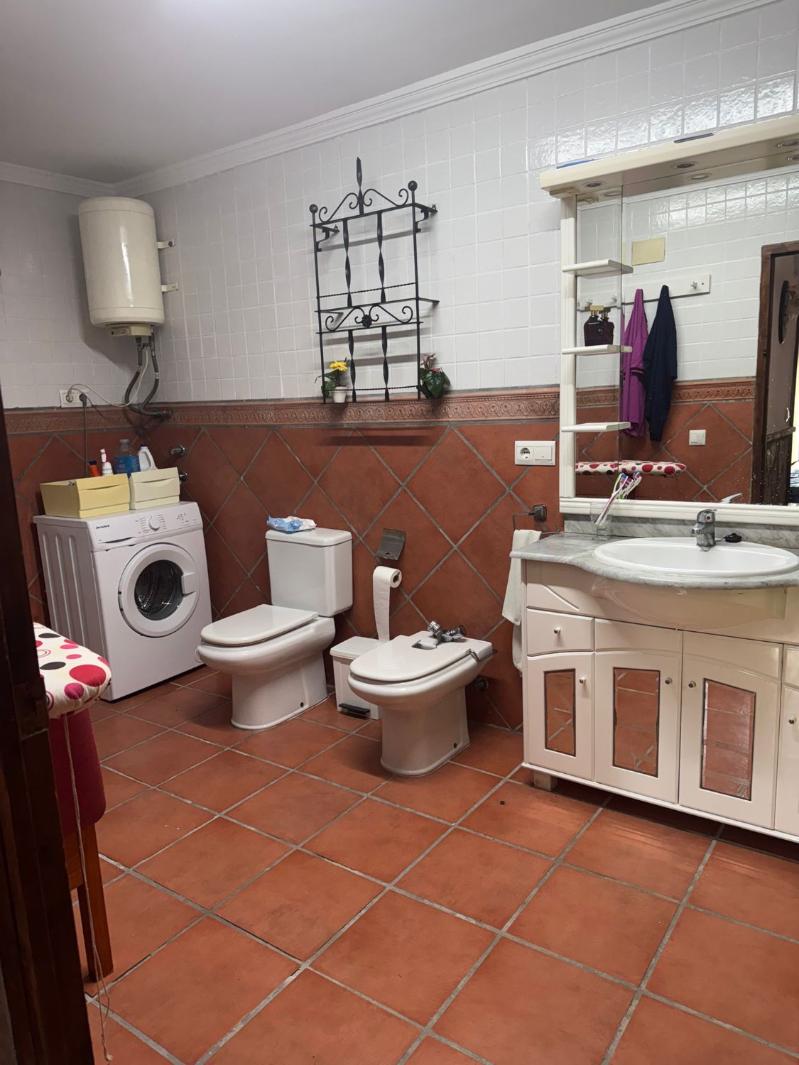 OPORTUNIDAD ÚNICA CASA INDEPENDIENTE CALETA DE VELEZ