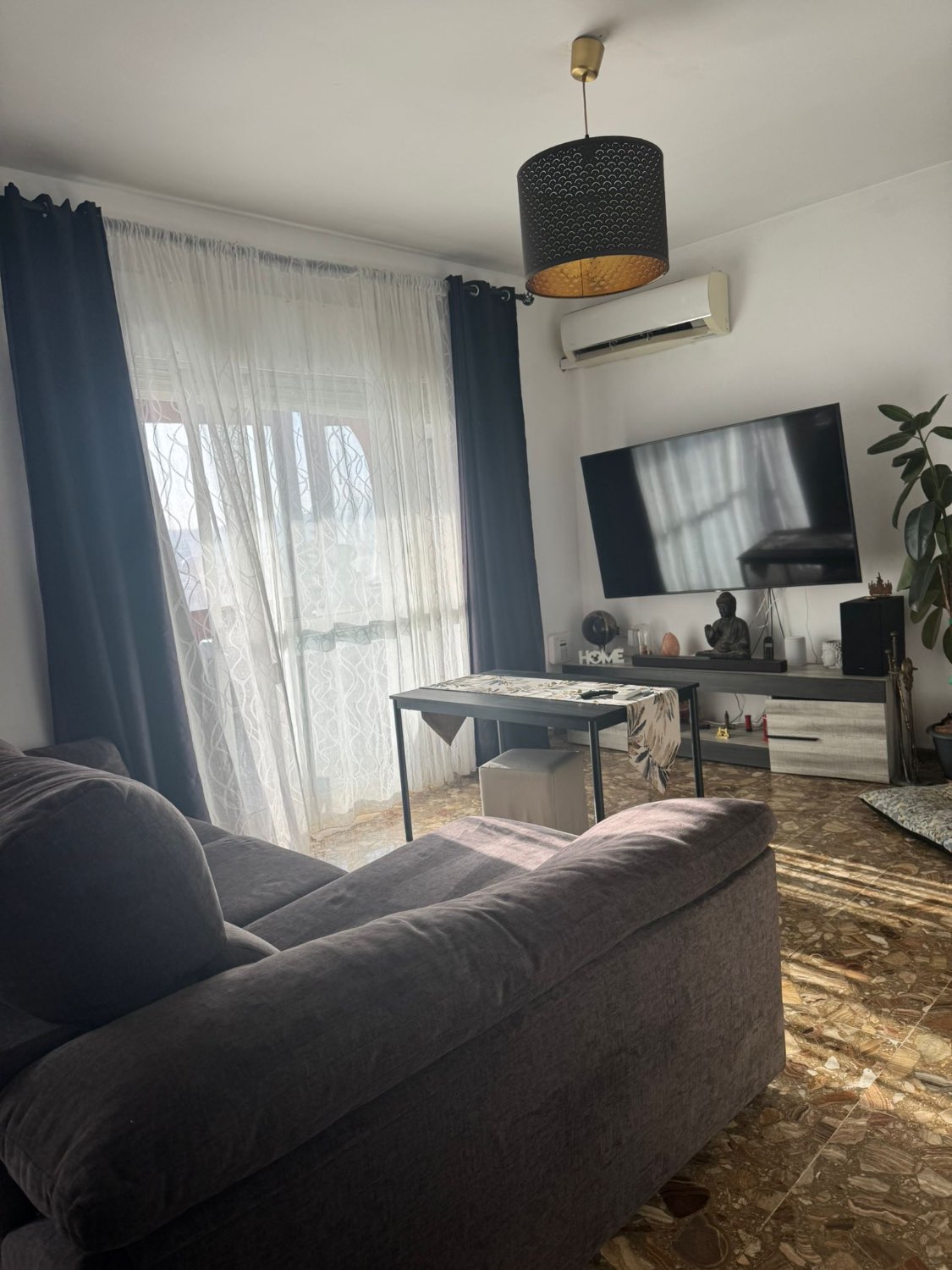 OPORTUNIDAD ÚNICA CASA INDEPENDIENTE CALETA DE VELEZ