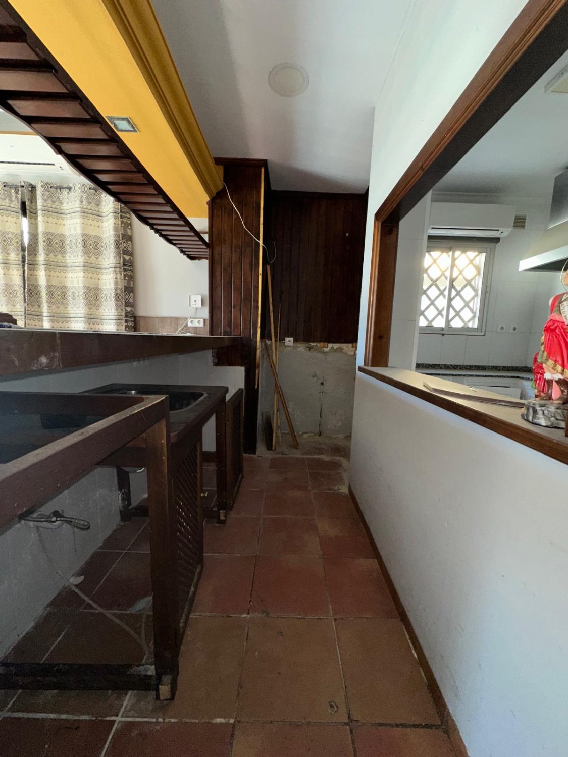 EXCLUSIVO LOCAL TORRE DEL MAR