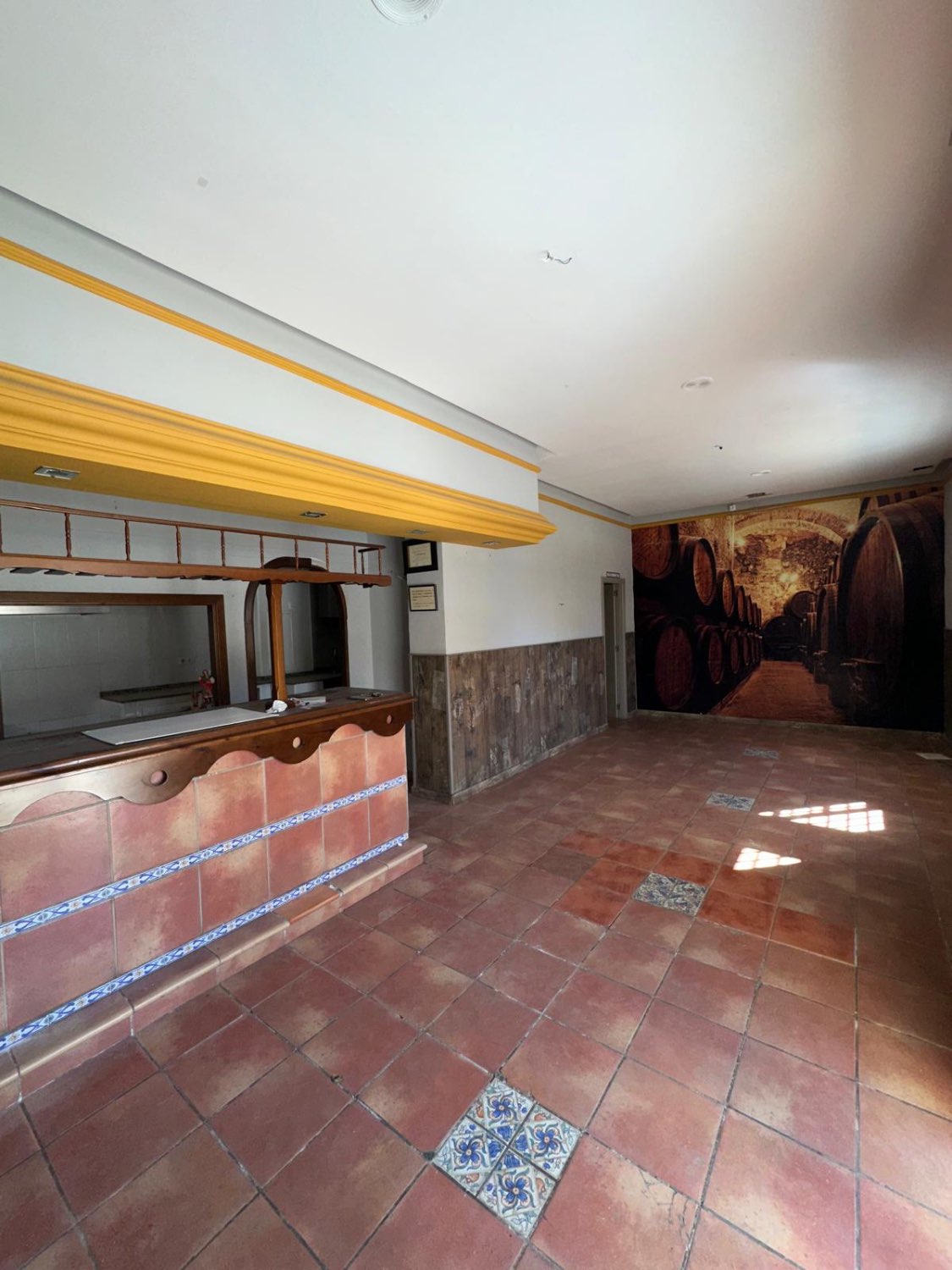 EXCLUSIVO LOCAL TORRE DEL MAR