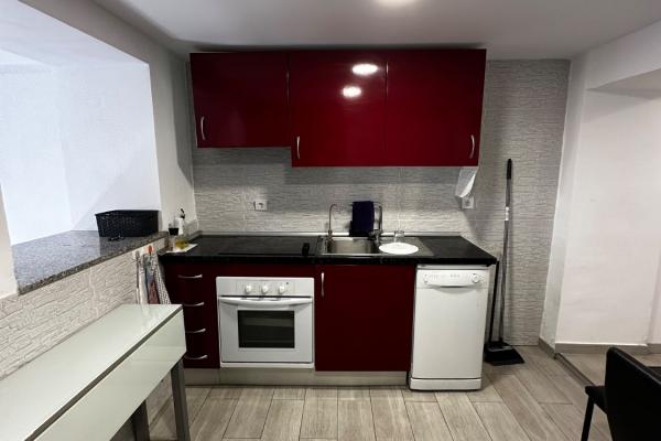 CASA REFORMADA ALQUILER LARGA TEMPORADA EN VEL...