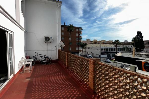 2 VIVIENDAS JUNTAS EN VELEZ MALAGA