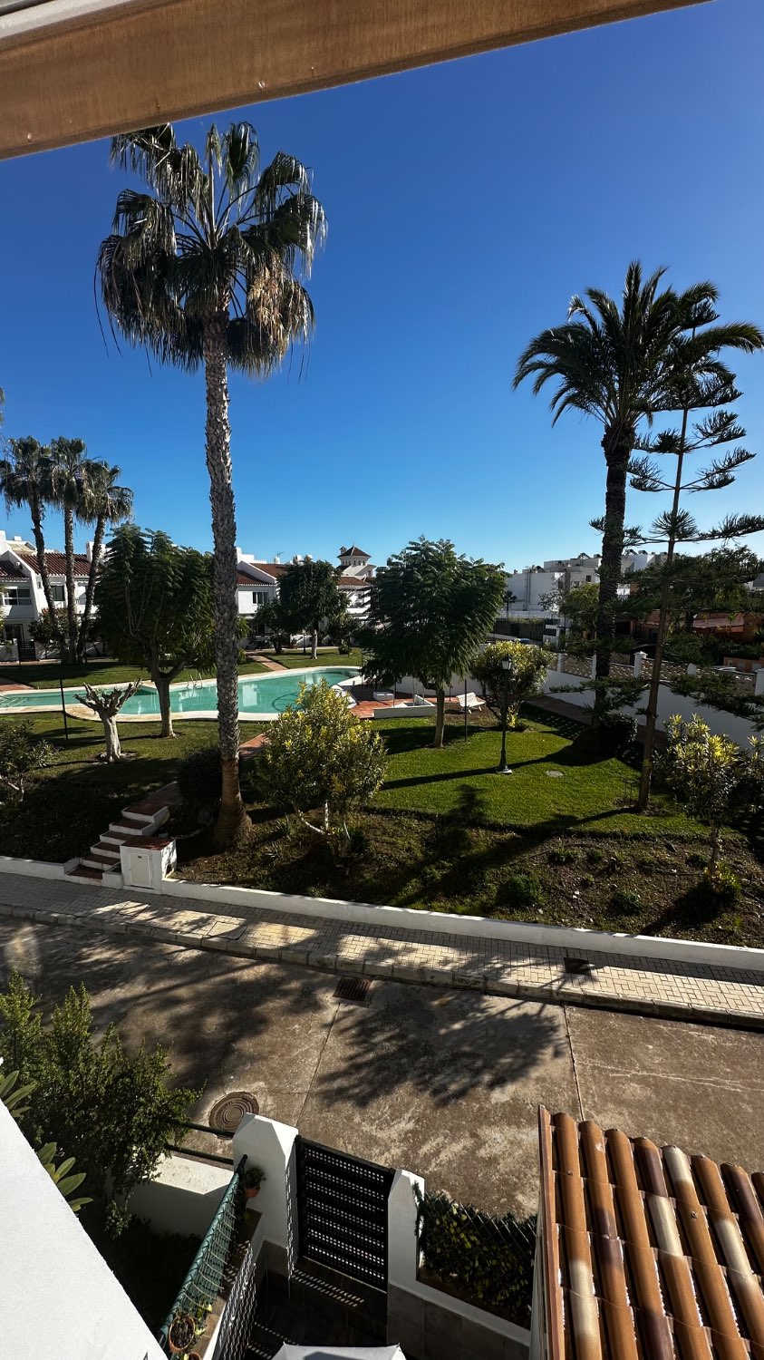 ESPECTACULAR CASA DE LUJO EN TORRE DEL MAR