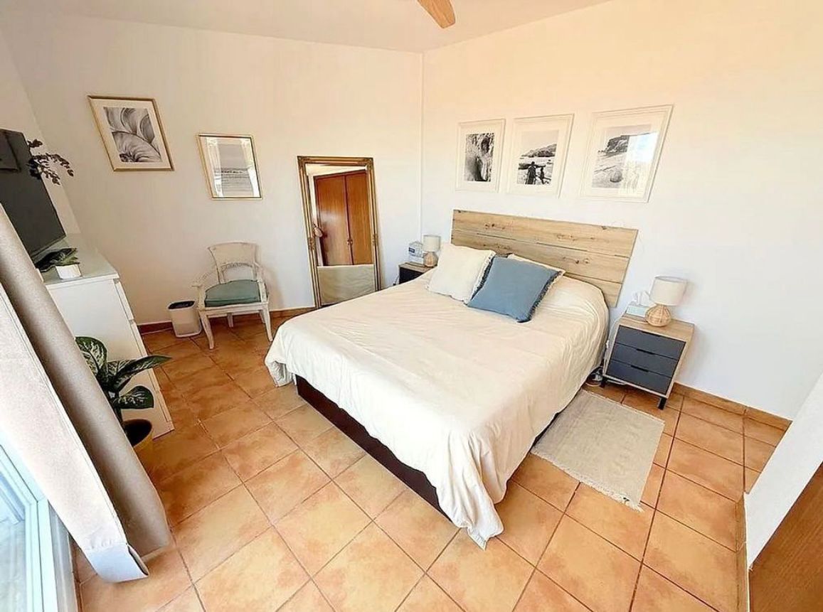 Exclusivo Ático Dúplex con vistas al mar en Chilches Costa