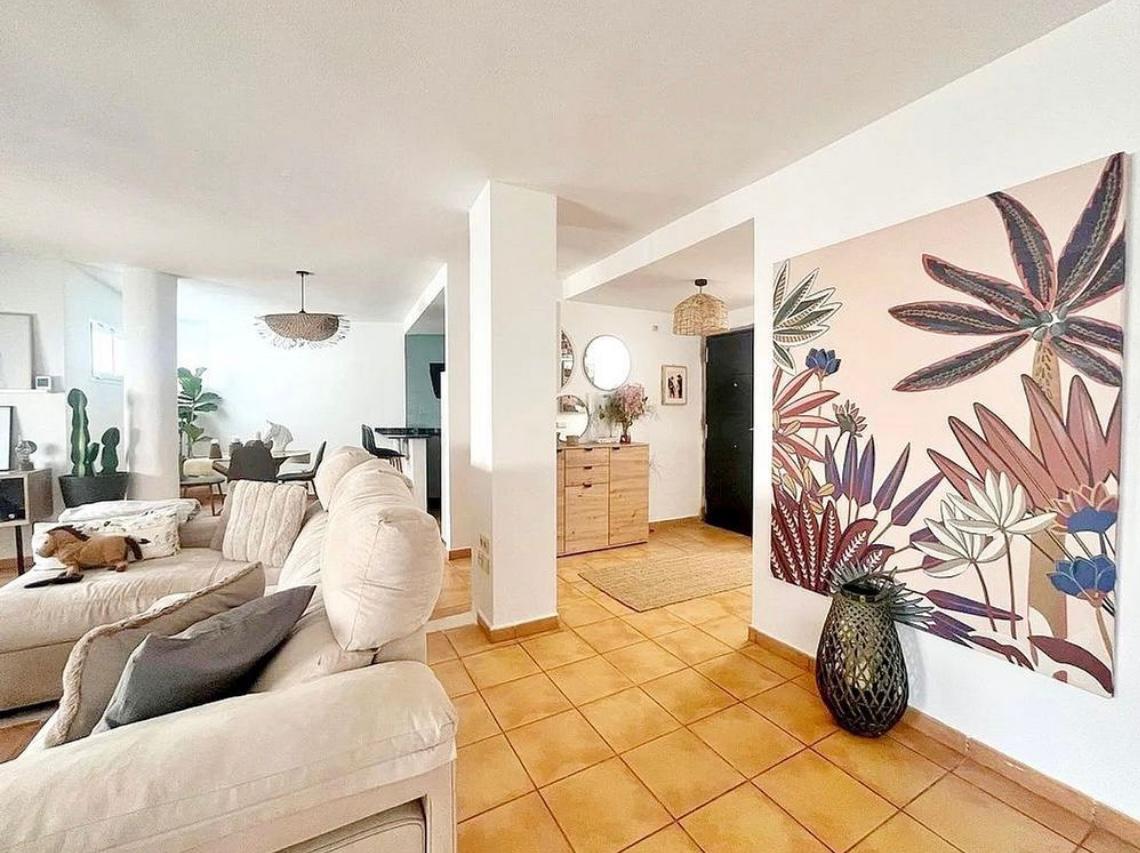 Exclusivo Ático Dúplex con vistas al mar en Chilches Costa