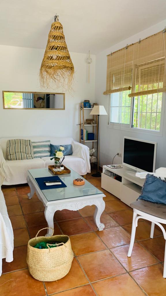 CASA DE CAMPO CON PISCINA Y VISTAS AL MAR VELEZ MALAGA