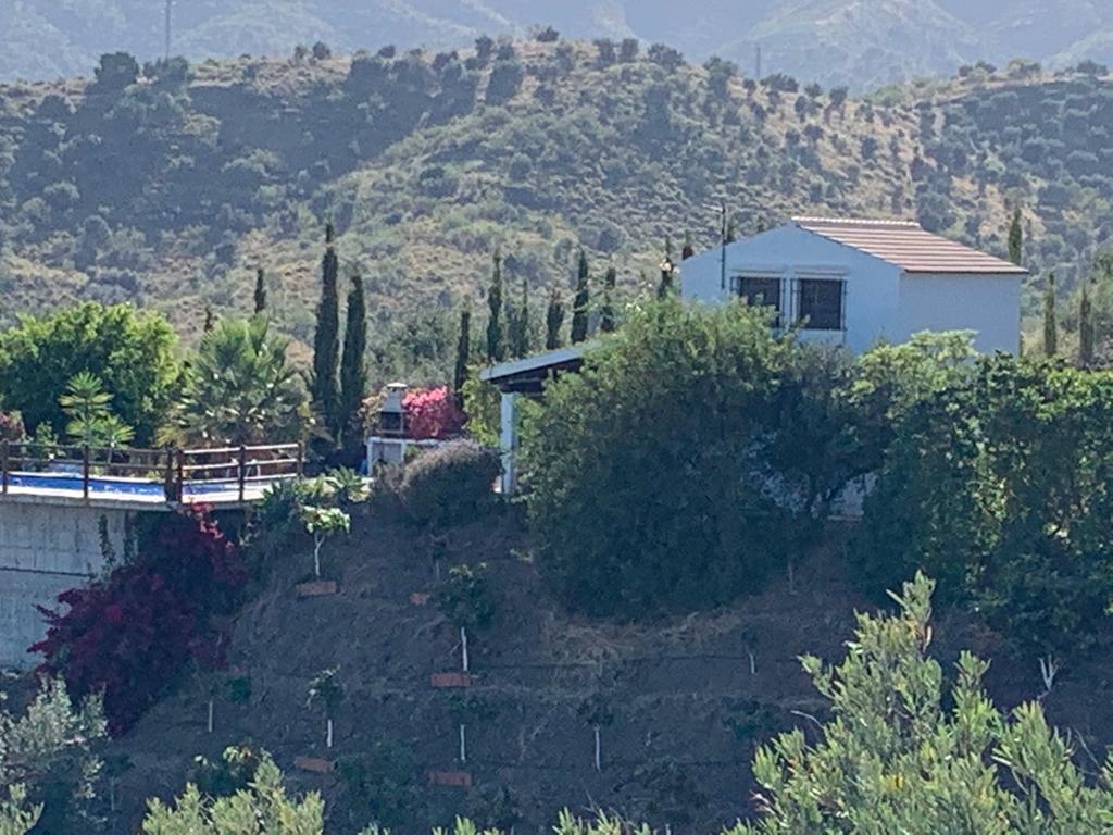 CASA DE CAMPO CON PISCINA Y VISTAS AL MAR VELEZ MALAGA