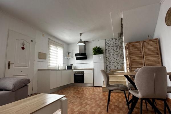 Casa en alquiler en Almayate-Alto