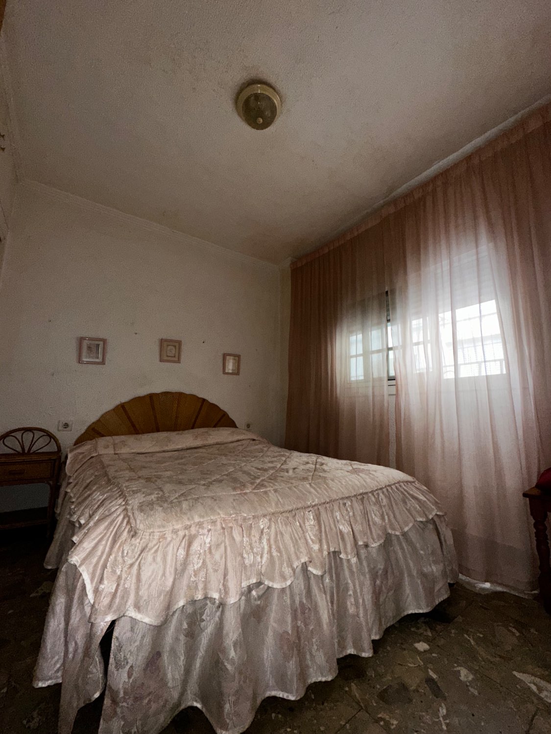 EDIFICIO CON 3 VIVIENDAS CENTRO TORRE DEL MAR