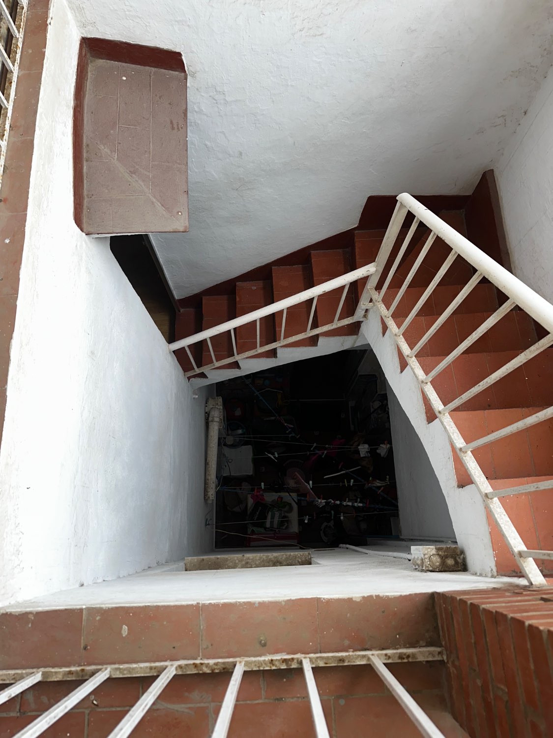 EDIFICIO CON 3 VIVIENDAS CENTRO TORRE DEL MAR