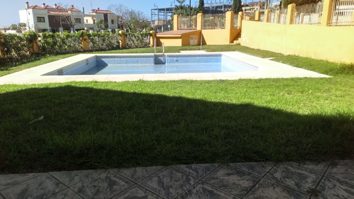 CHALETS OPORTUNIDA ÚNICA TORRE DEL MAR