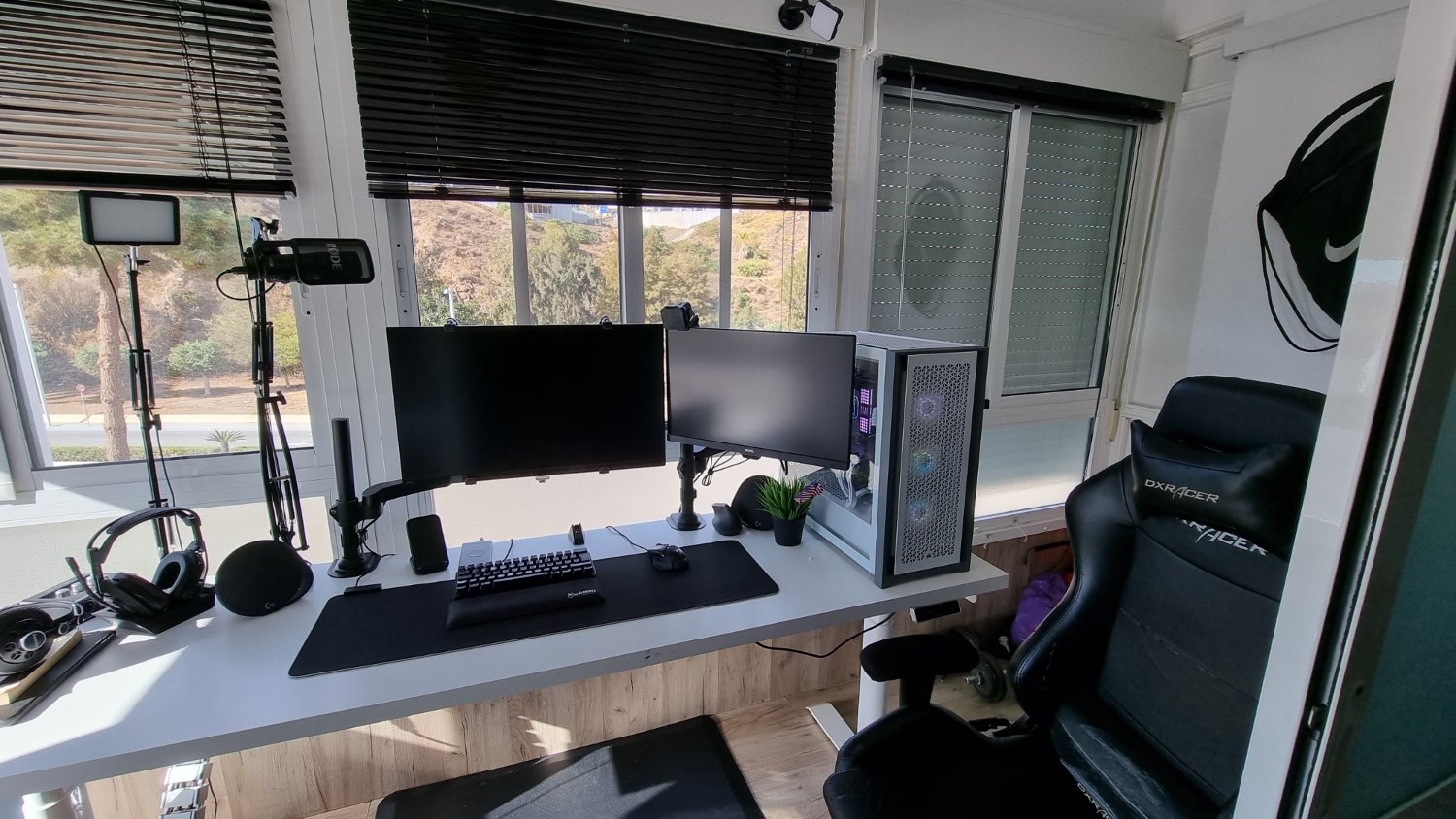 ESPECTACULAR VIVIENDA EN TORRE DEL MAR