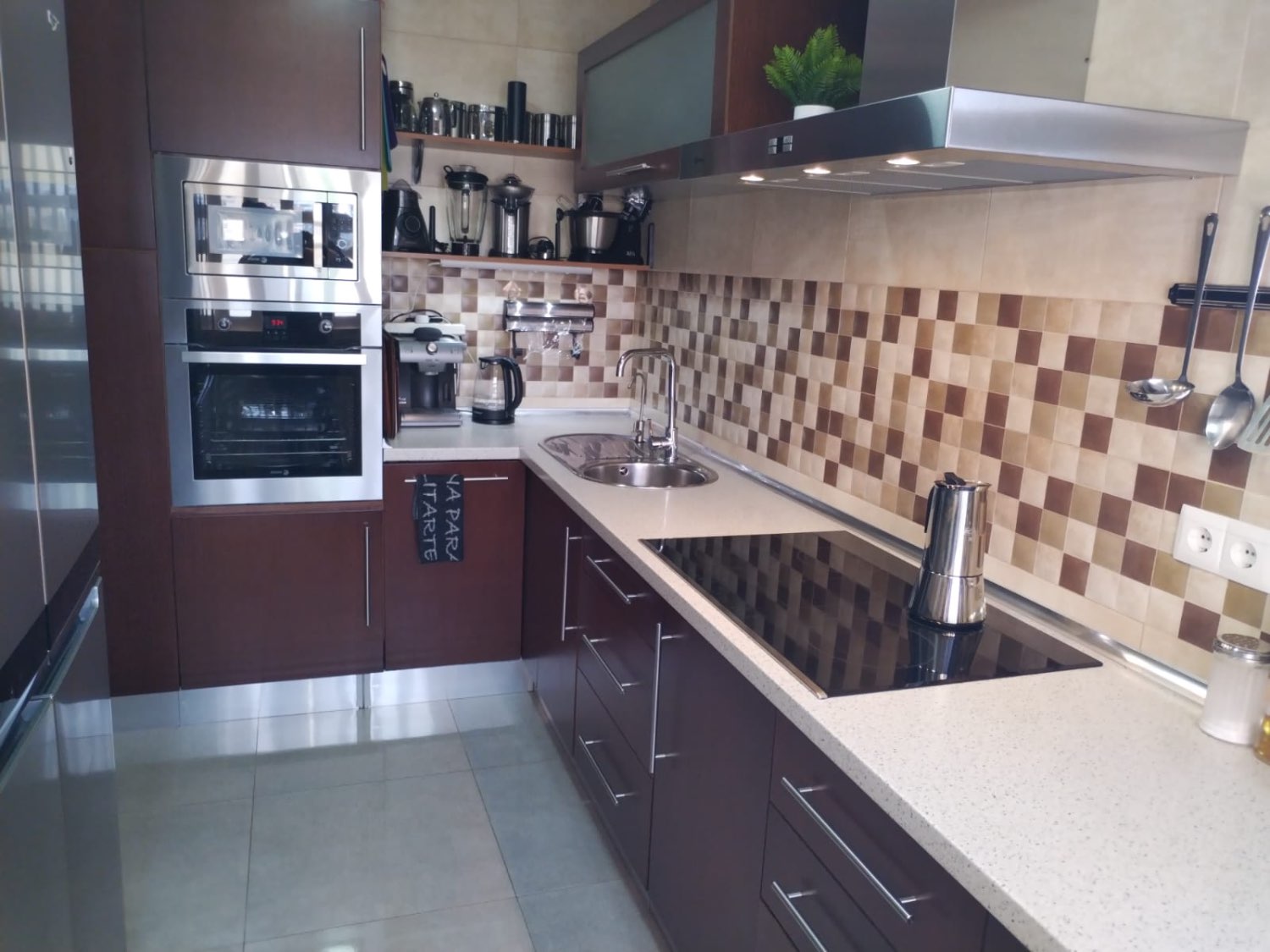 ESPECTACULAR VIVIENDA EN TORRE DEL MAR