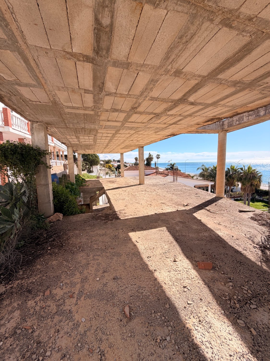 PARCELAS URBANIZABLES BENAJARAFE