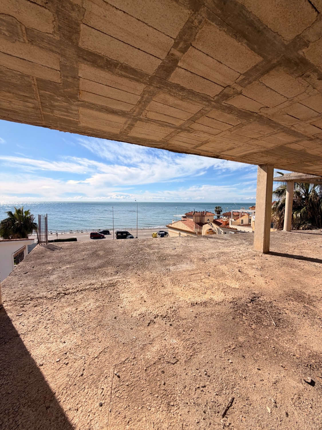 PARCELAS URBANIZABLES BENAJARAFE