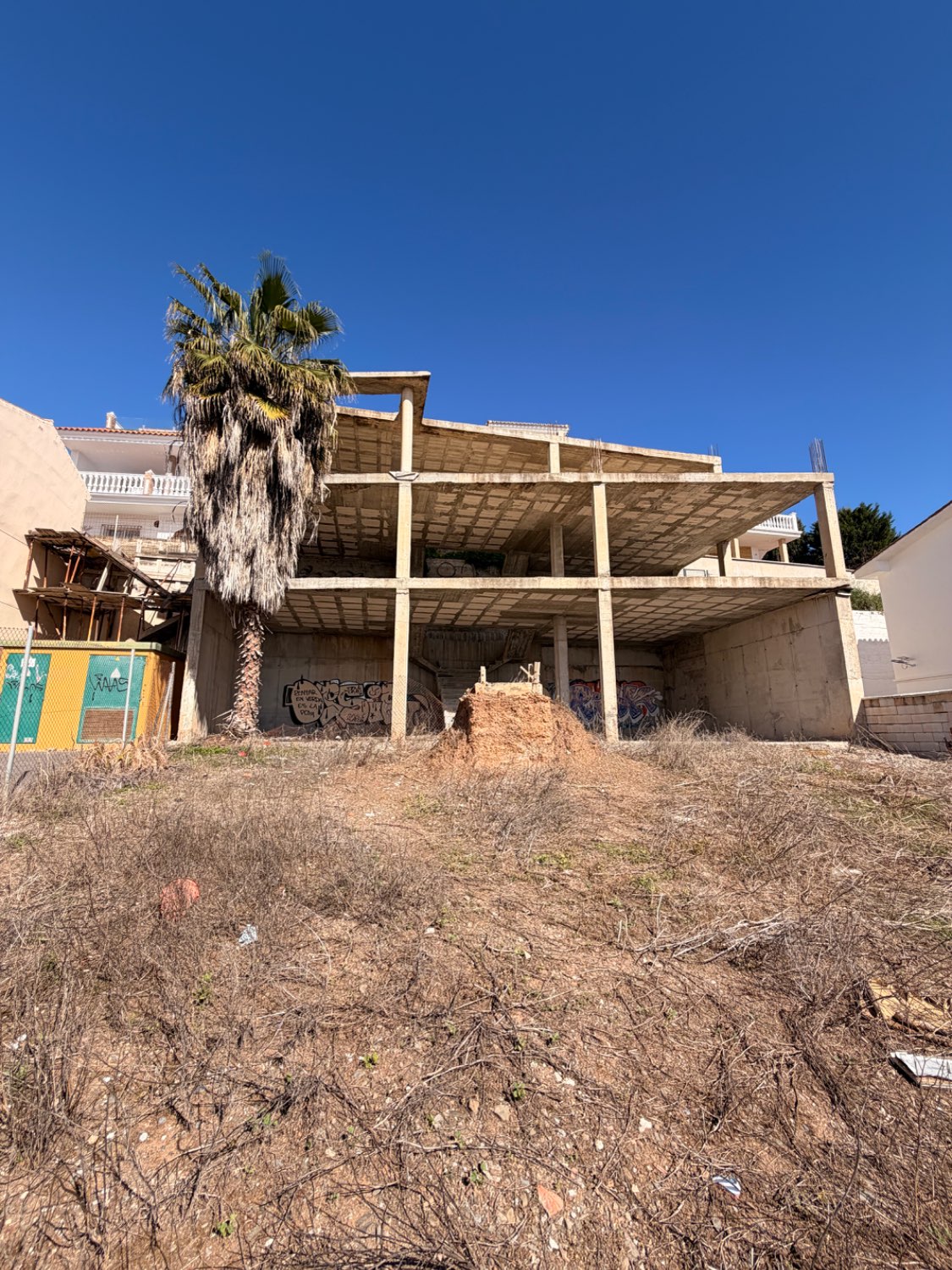 PARCELAS URBANIZABLES BENAJARAFE