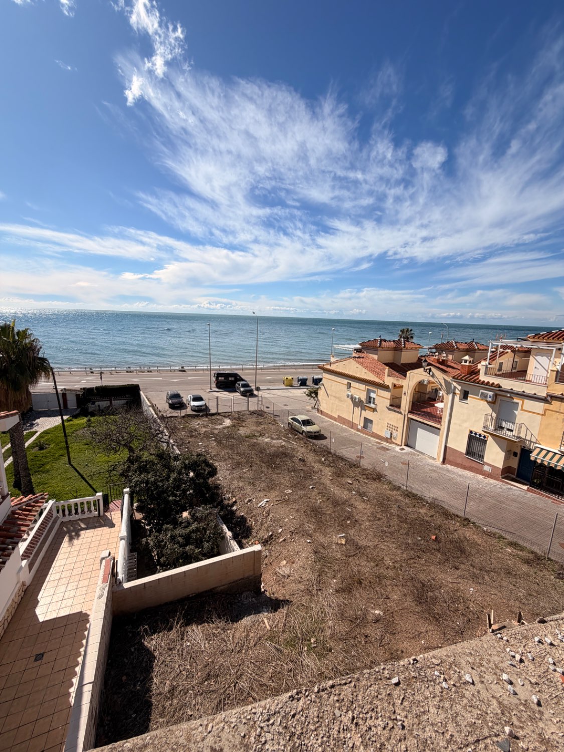 PARCELAS URBANIZABLES BENAJARAFE