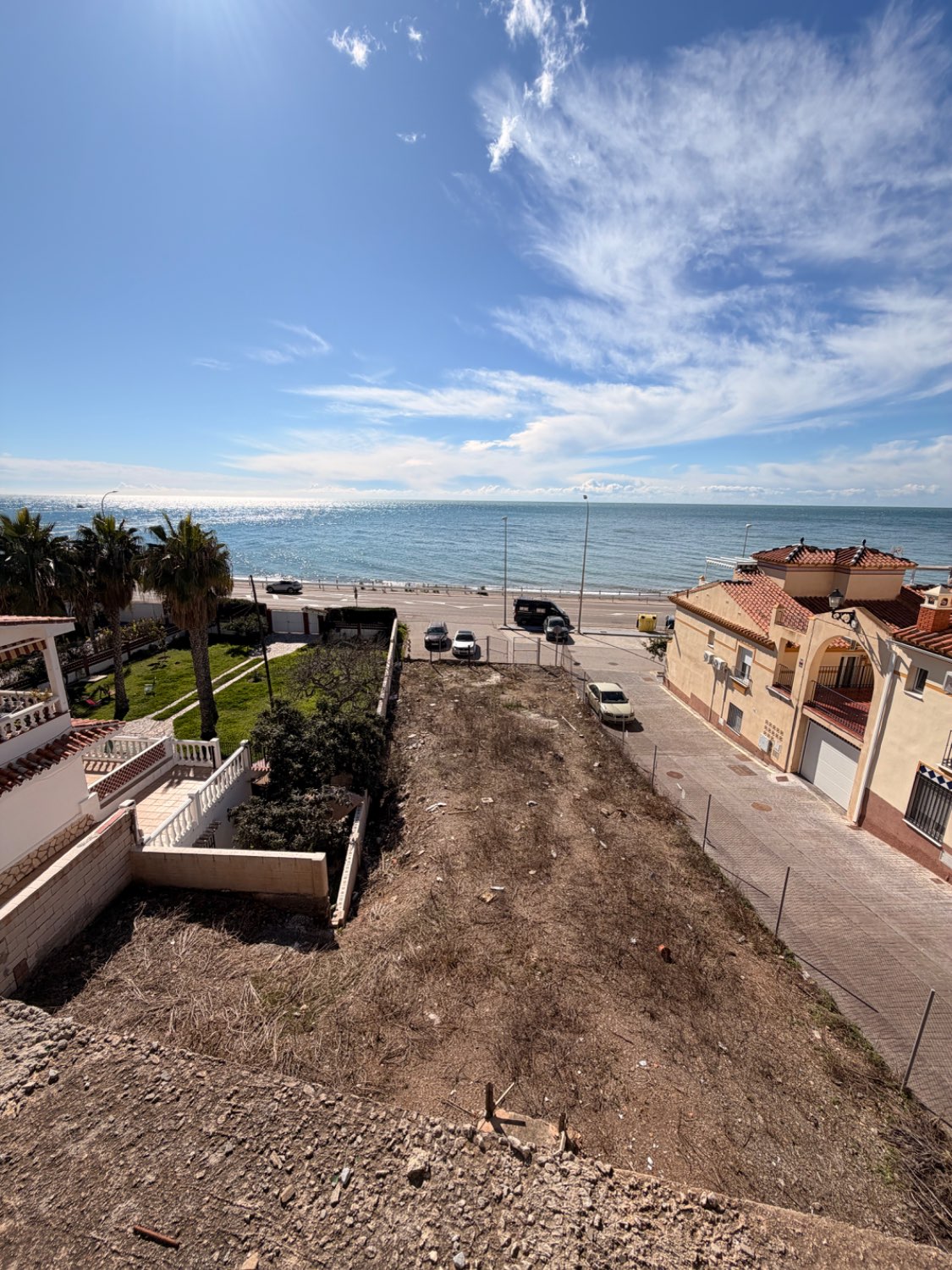 PARCELAS URBANIZABLES BENAJARAFE