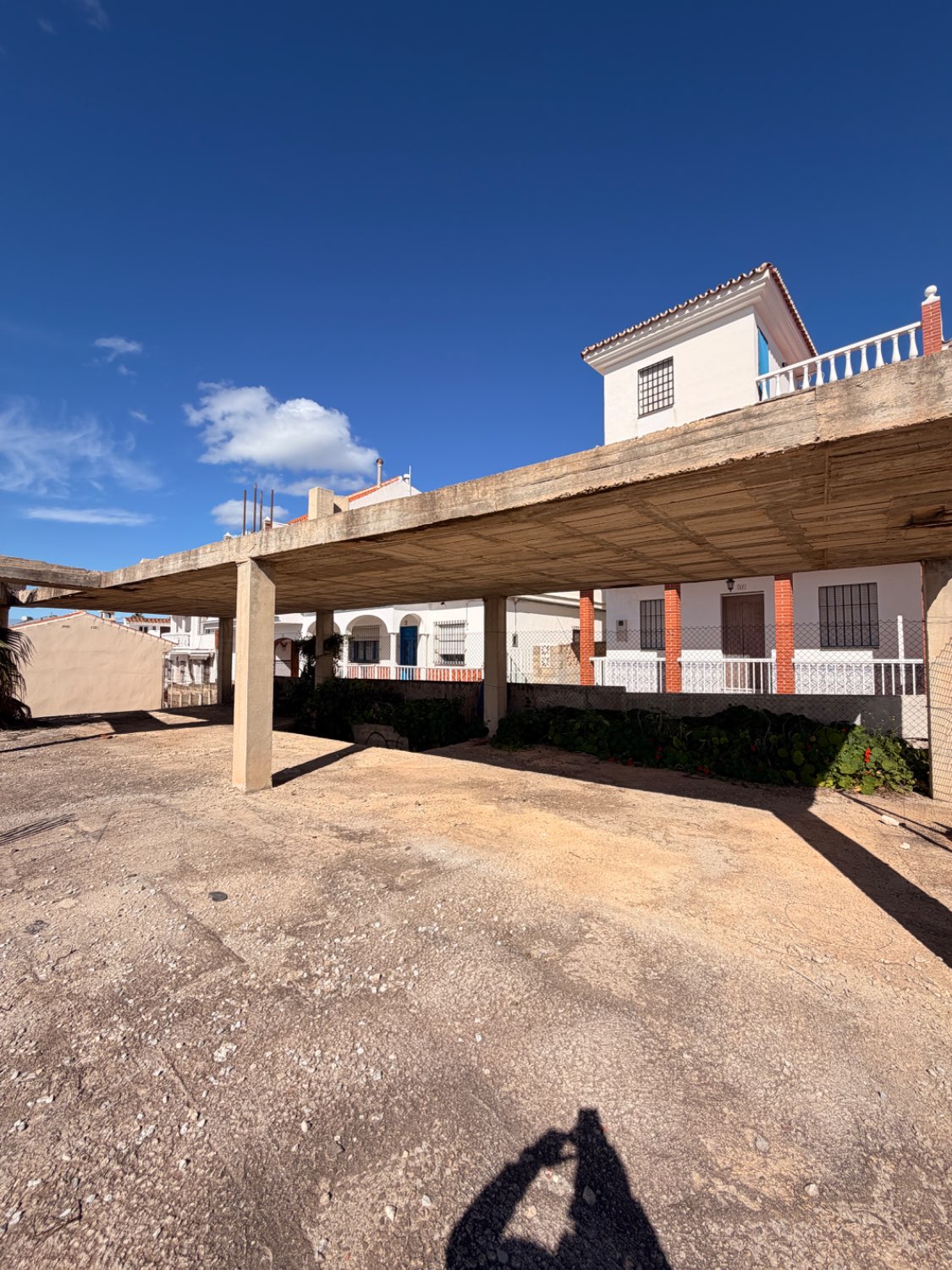 PARCELAS URBANIZABLES BENAJARAFE