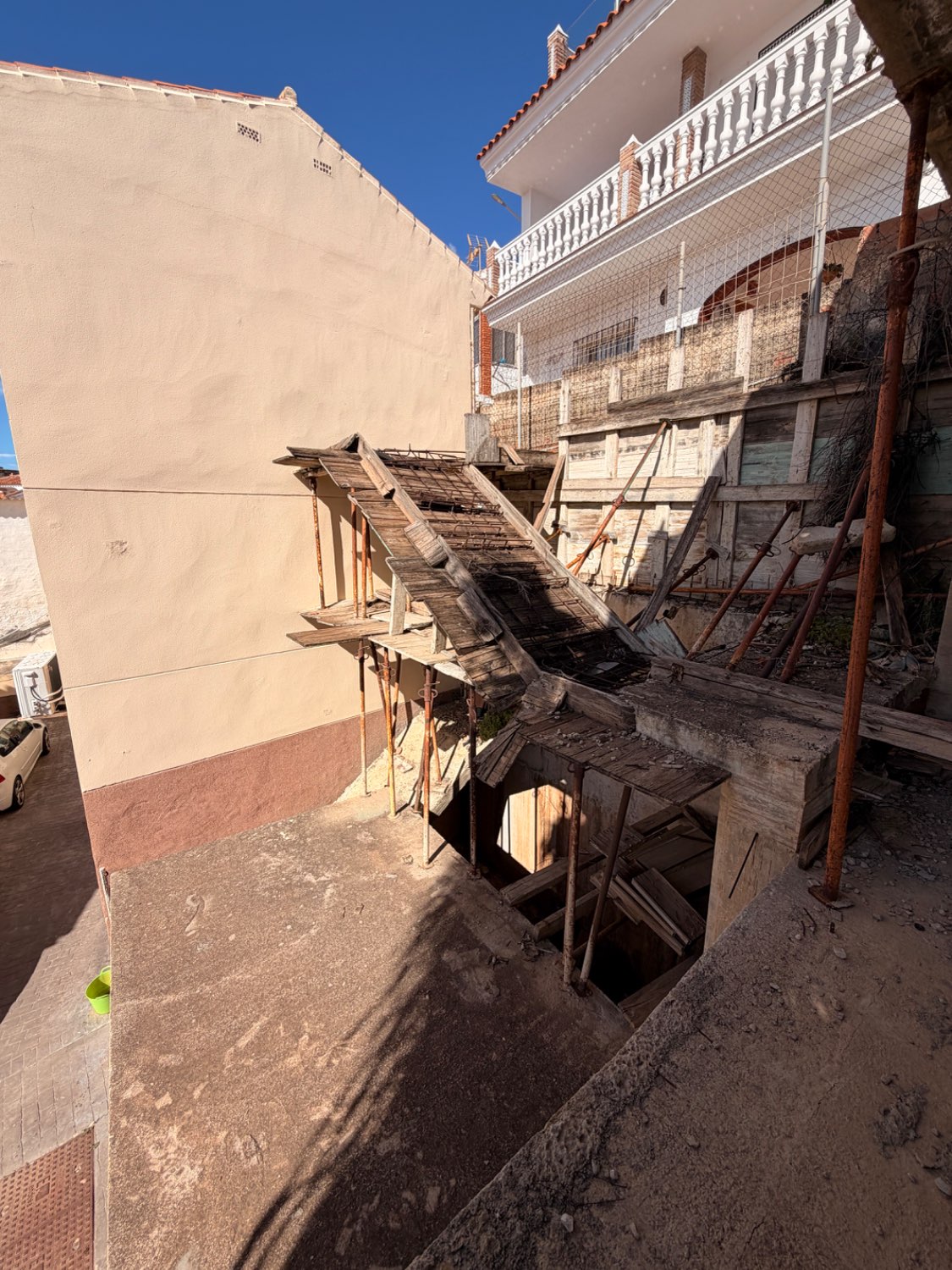 PARCELAS URBANIZABLES BENAJARAFE