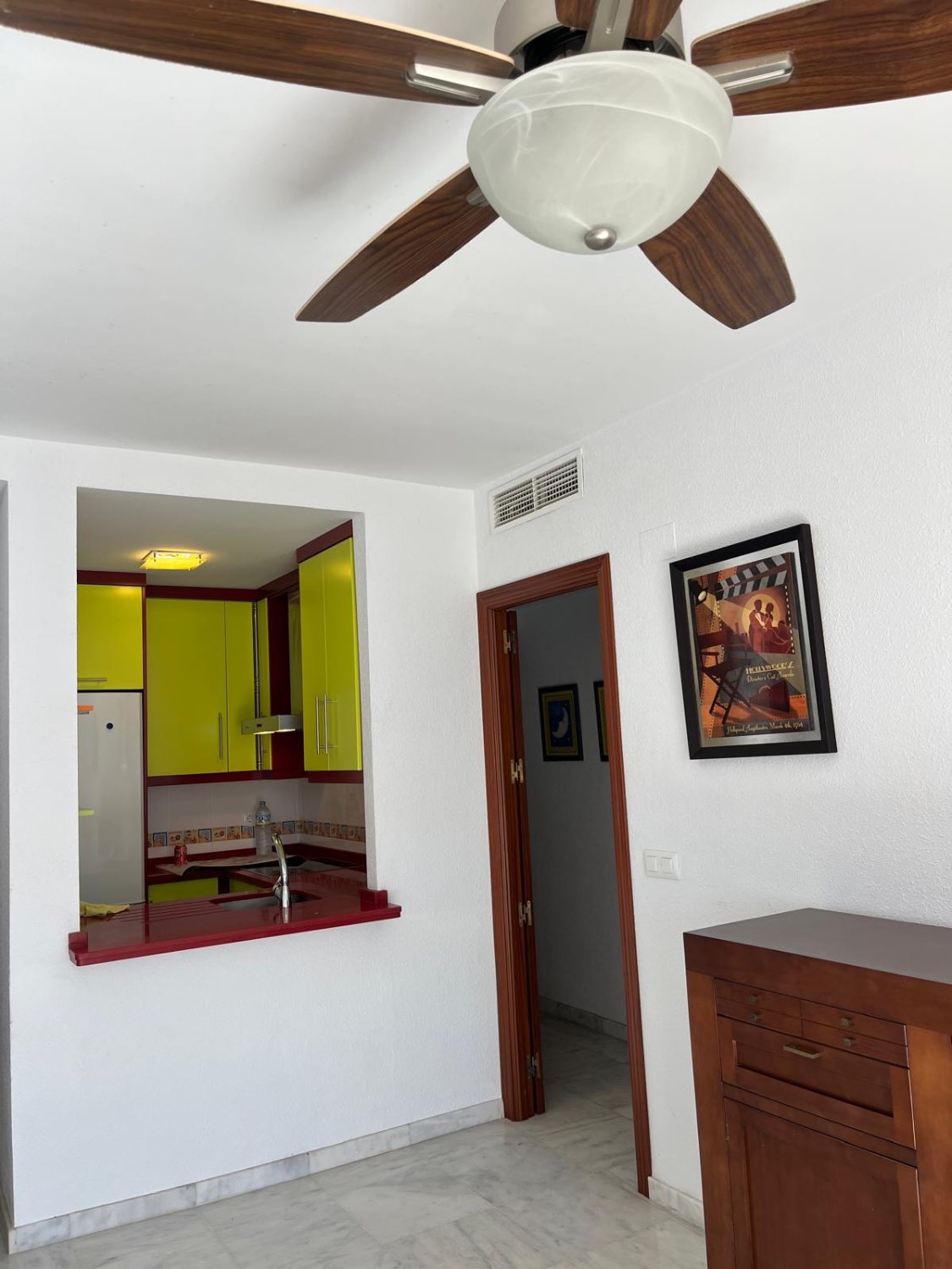 WOHNUNG MIT MEERBLICK