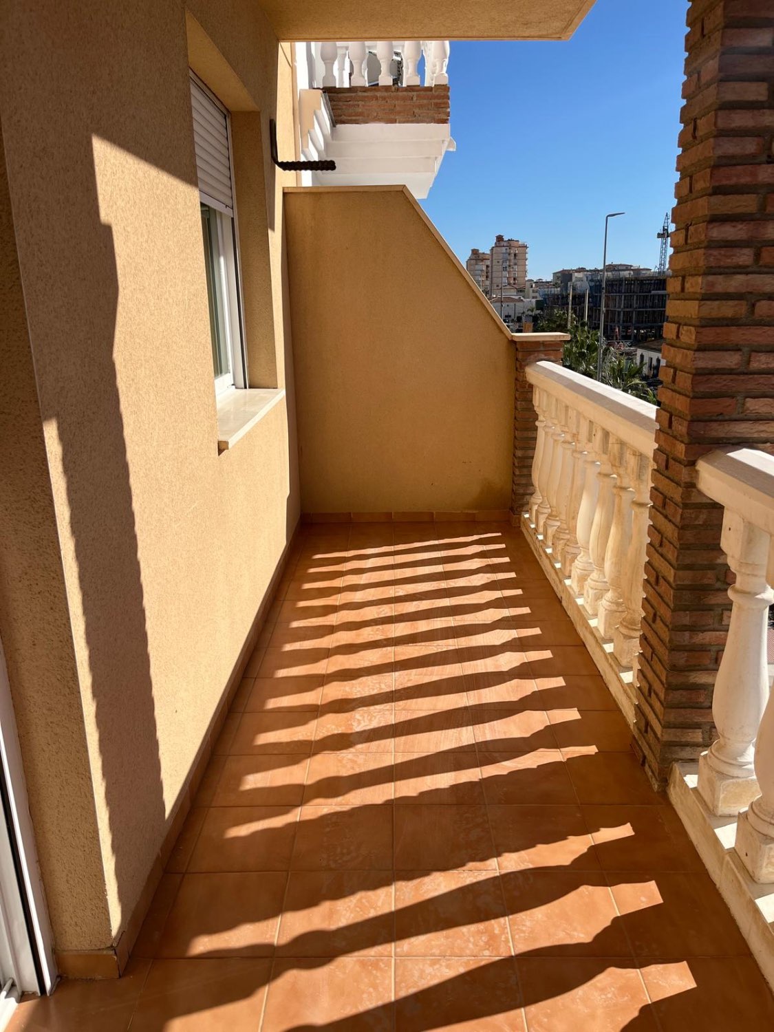 WOHNUNG MIT MEERBLICK