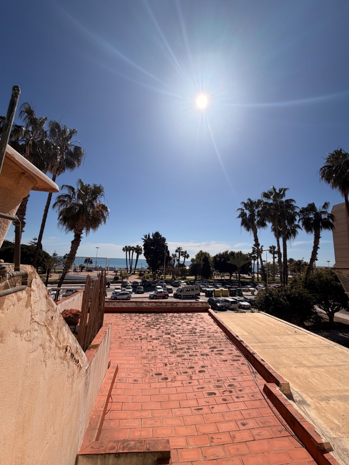 EXCLUSIVA VIVIENDA EN TORRE DEL MAR