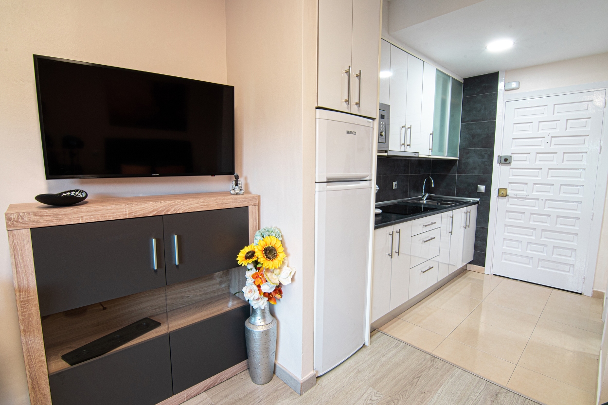 VENTA ESTUDIO DE LUJO BENALMADENA