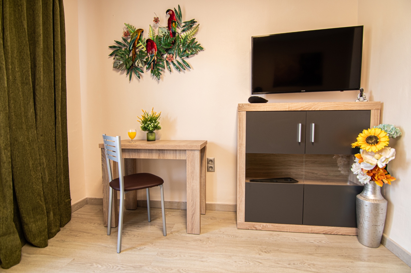 VENTA ESTUDIO DE LUJO BENALMADENA