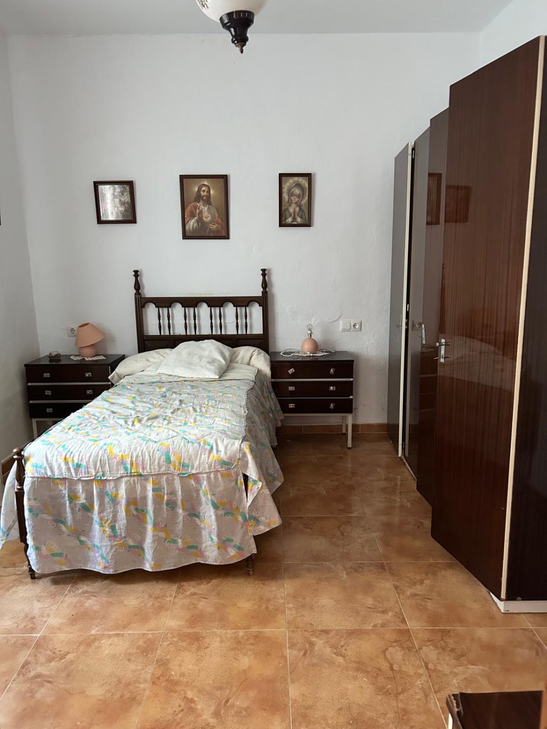 CASA EN VENTA EN SALTO DEL NEGRO (BENAMARGOSA)